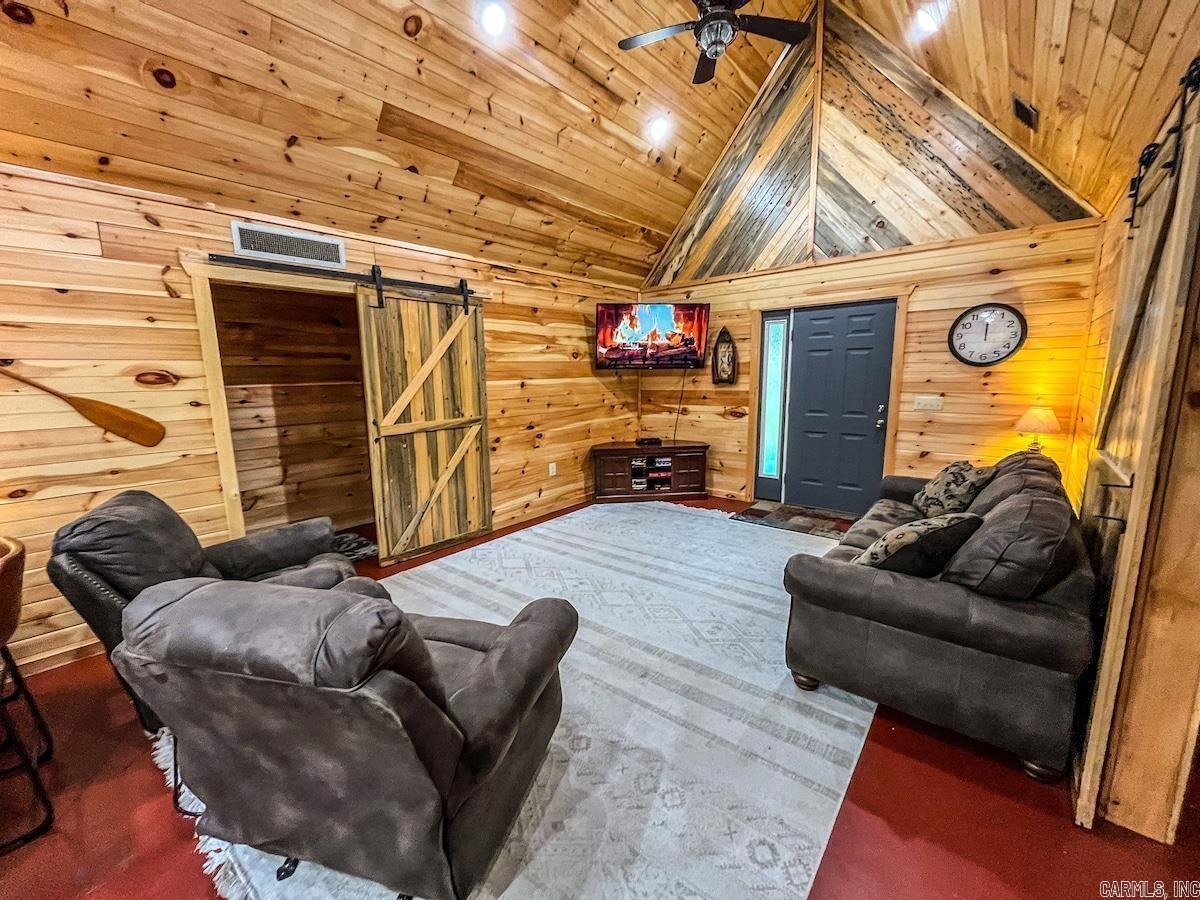 950 Cool Water Retreat  Mountain View, AR