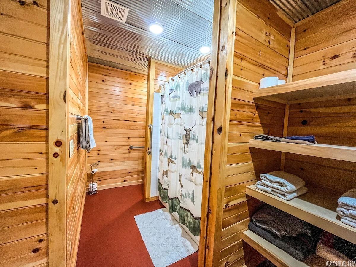 950 Cool Water Retreat  Mountain View, AR