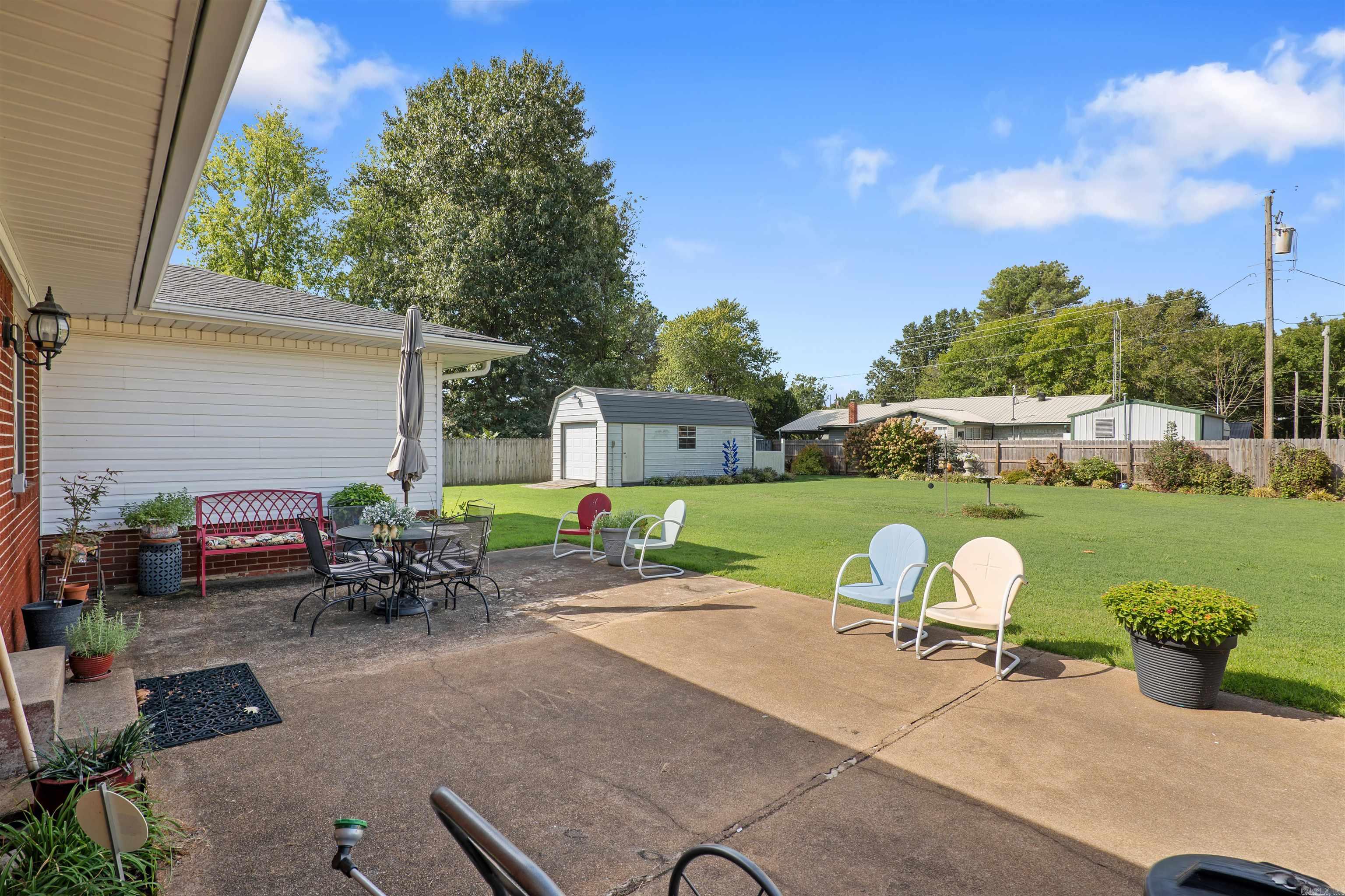 120 NE Brewer Dr  Walnut Ridge, AR