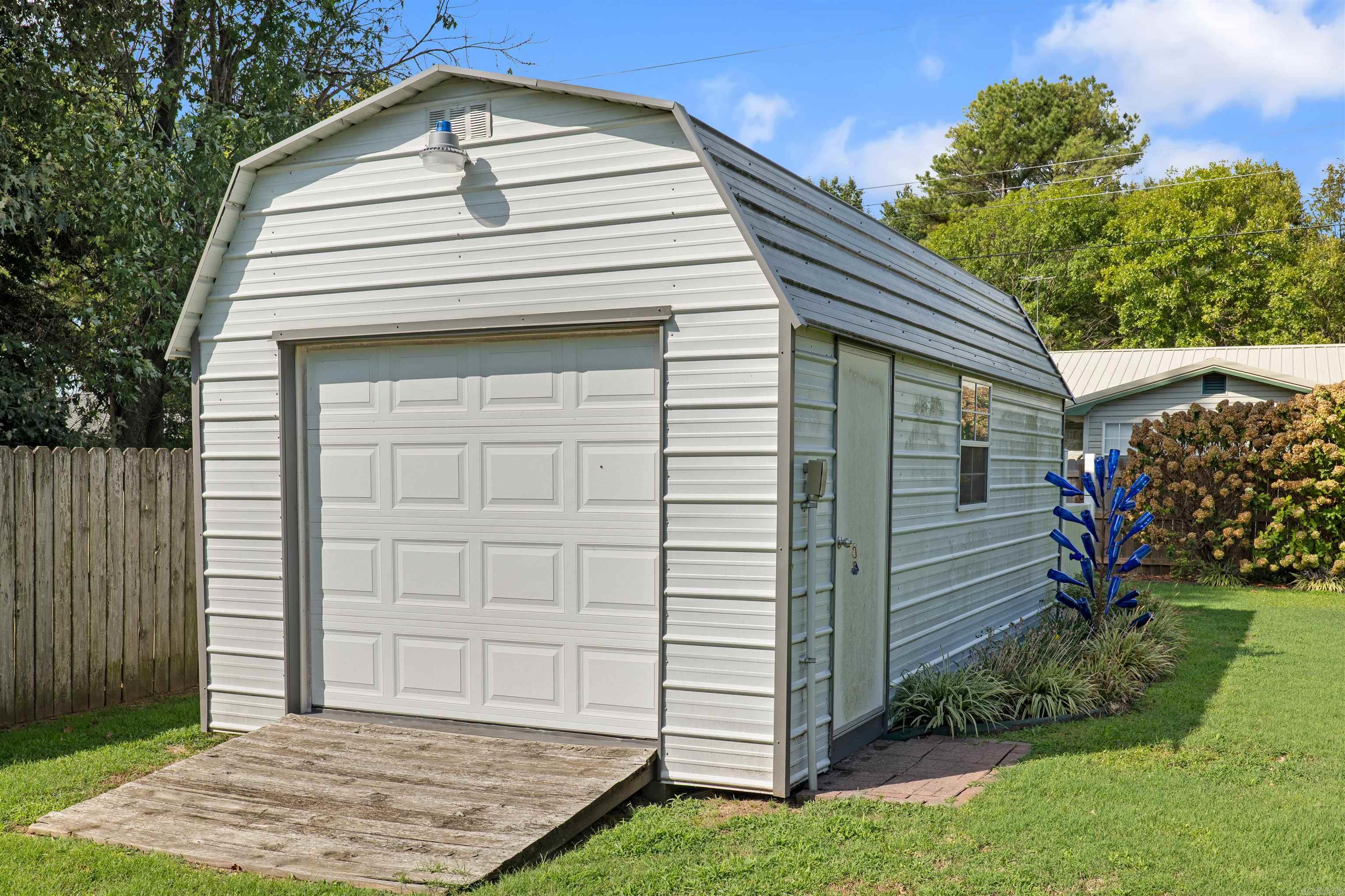 120 NE Brewer Dr  Walnut Ridge, AR