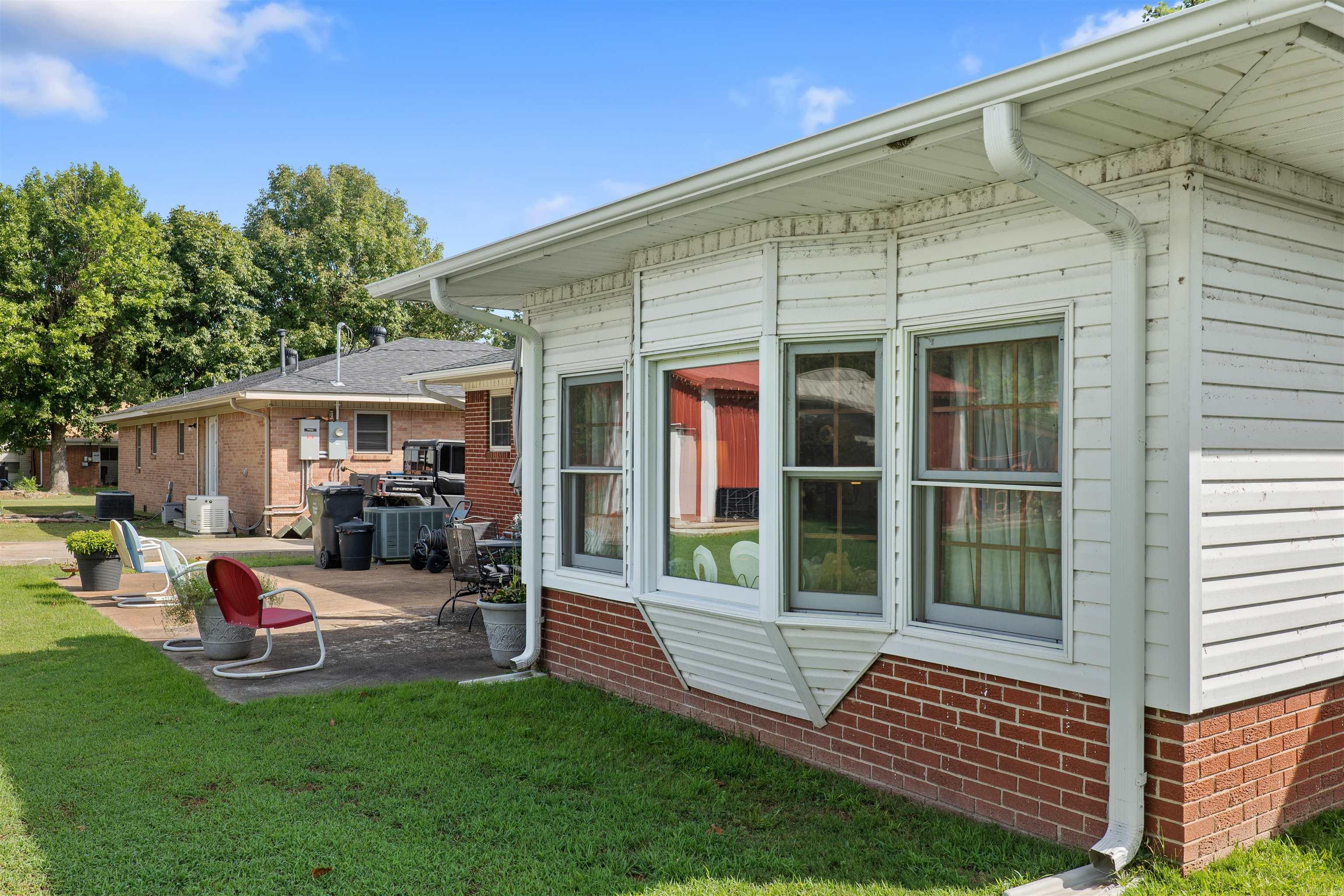 120 NE Brewer Dr  Walnut Ridge, AR