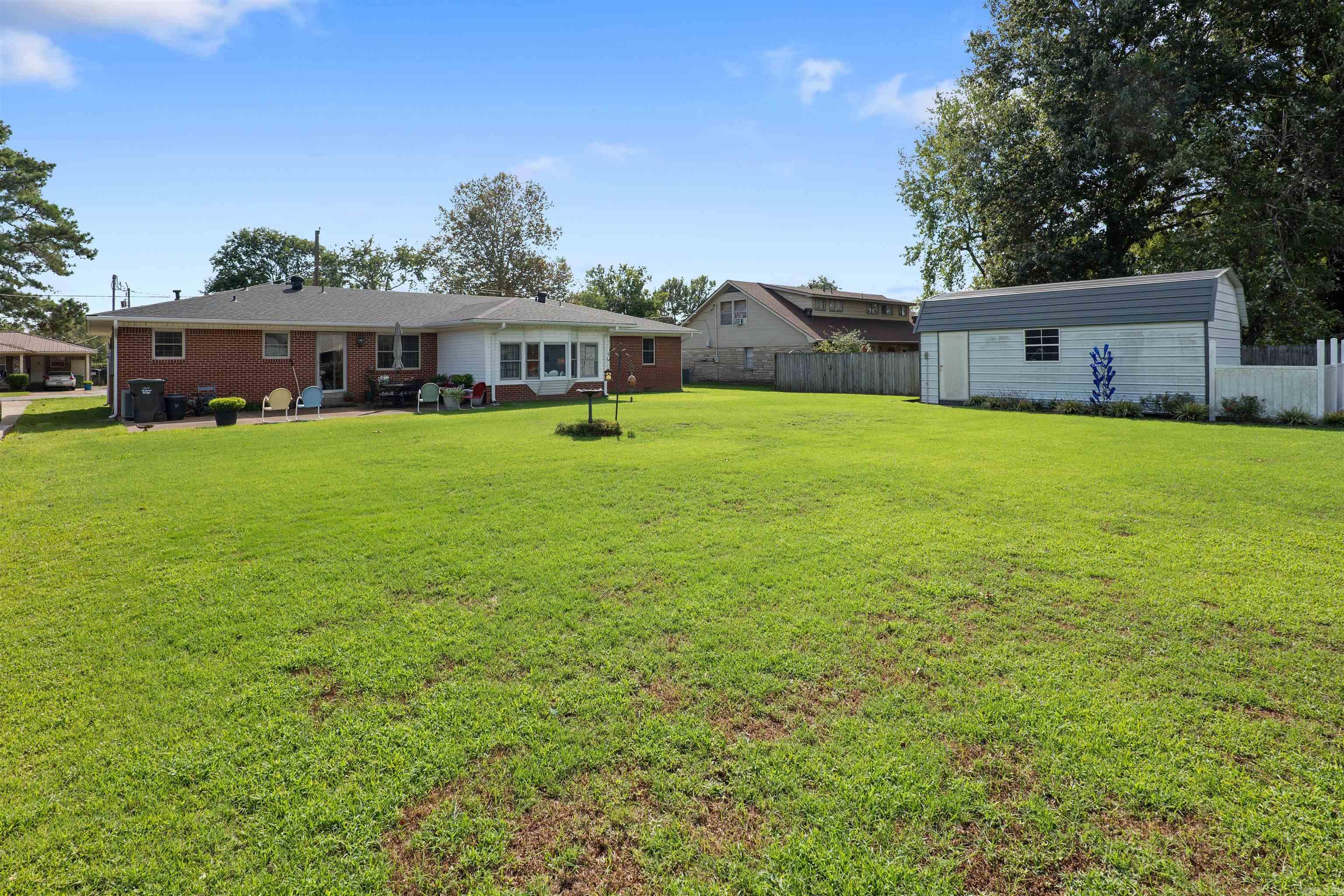120 NE Brewer Dr  Walnut Ridge, AR