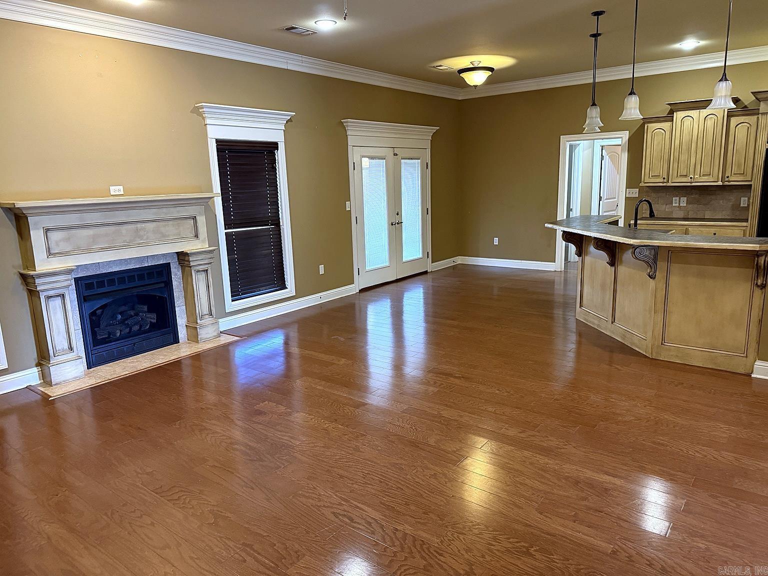 428 Jennifer Lane — photo 3