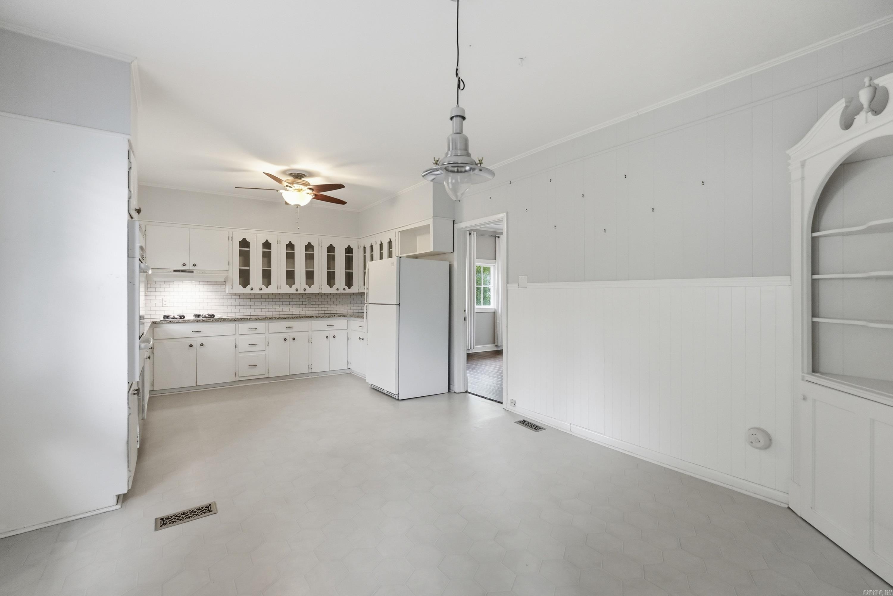 5024 Woodlawn  Little Rock, AR
