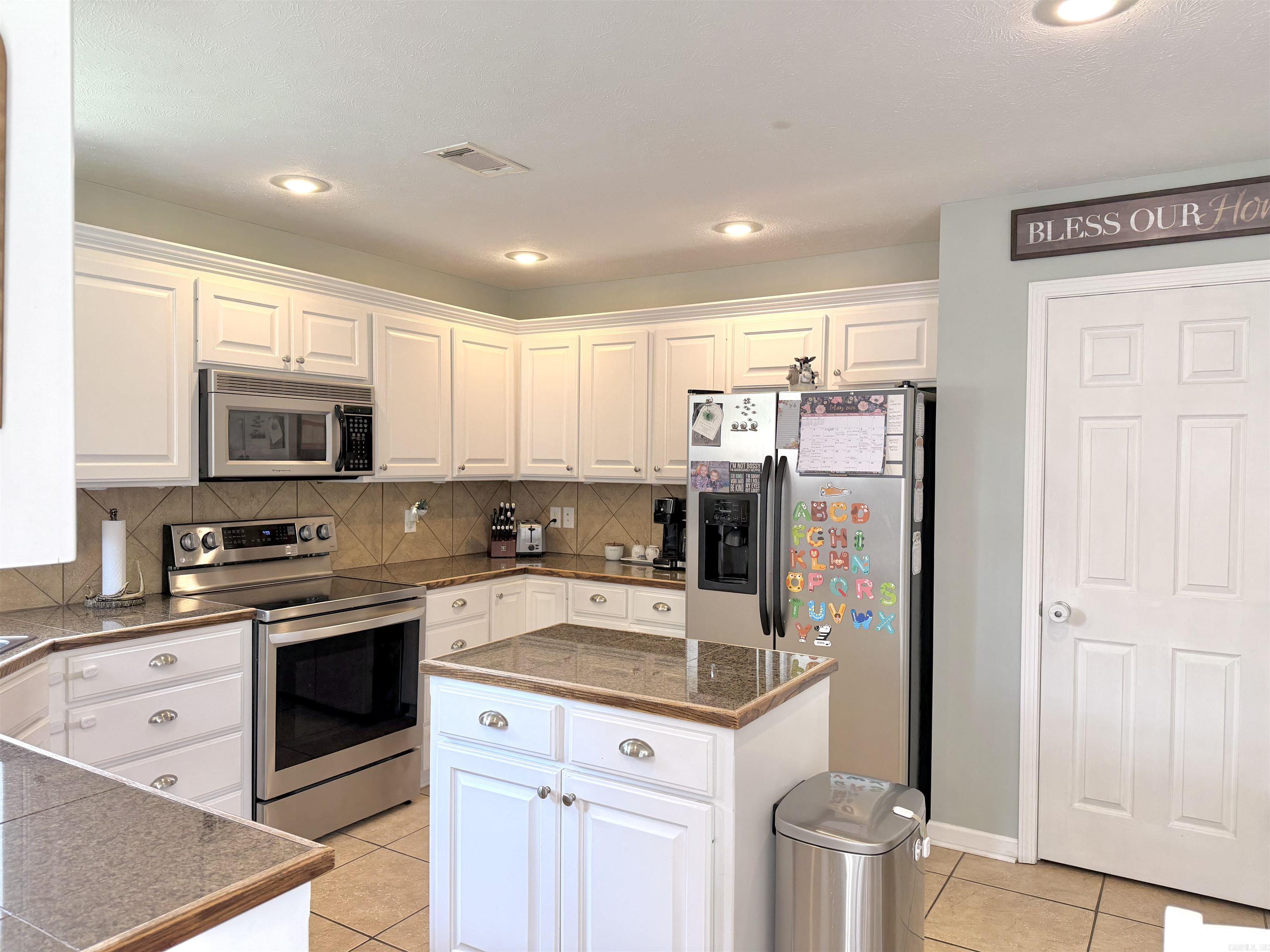63 Rebecca Lane  Searcy, AR