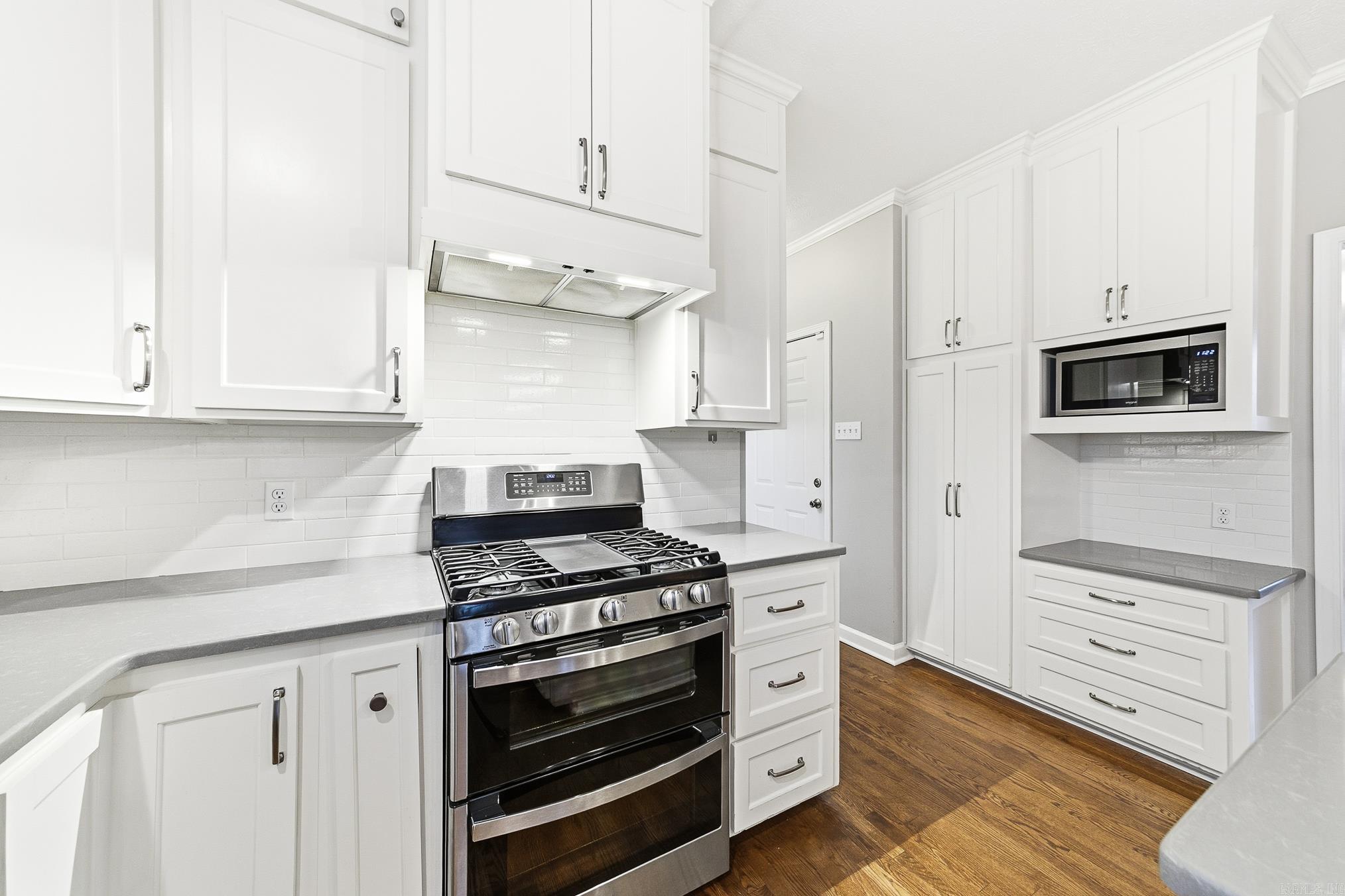 1715 Royal Drive Conway, AR 72034