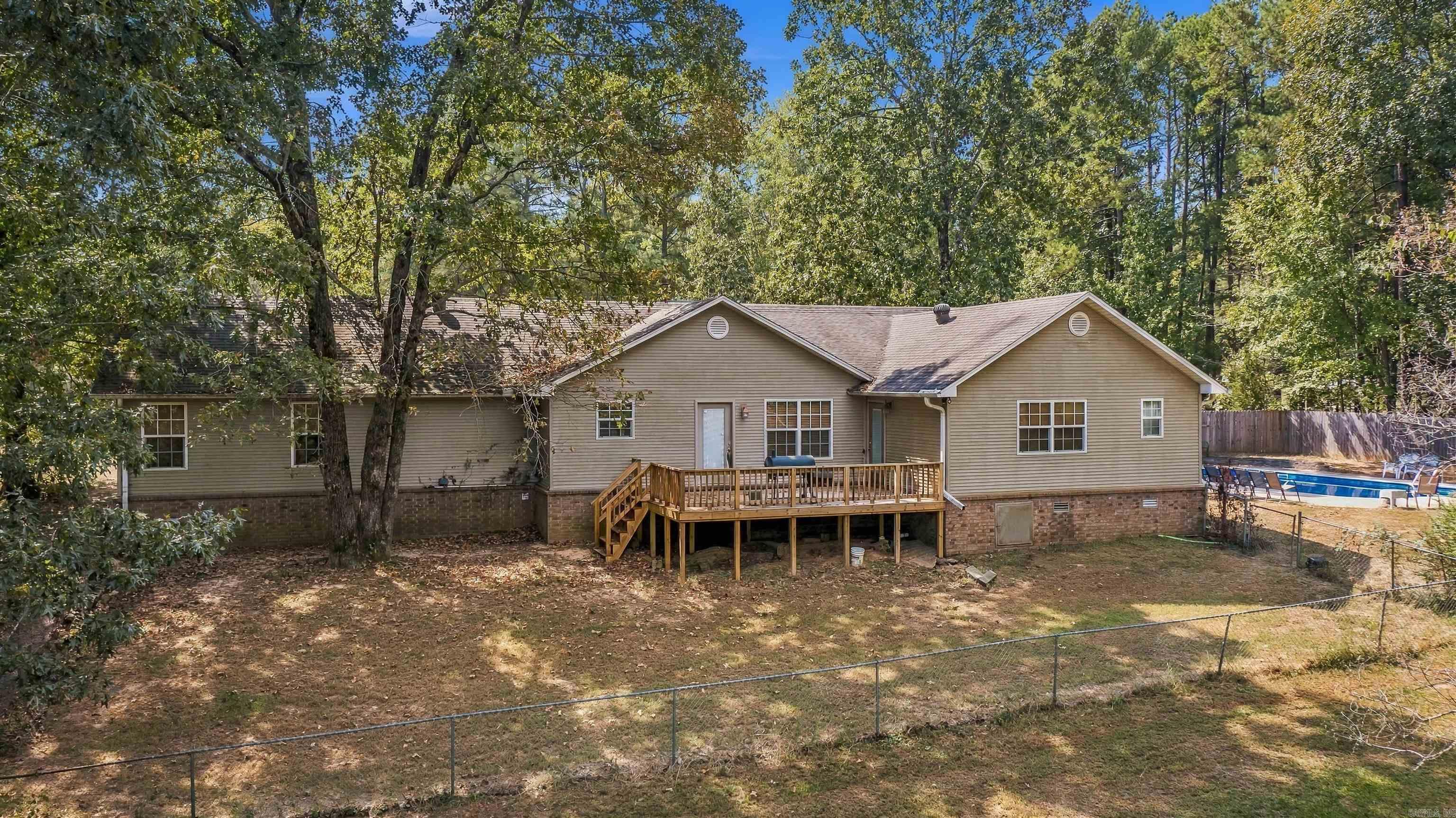 6720 Foxrun East End  Mabelvale, AR