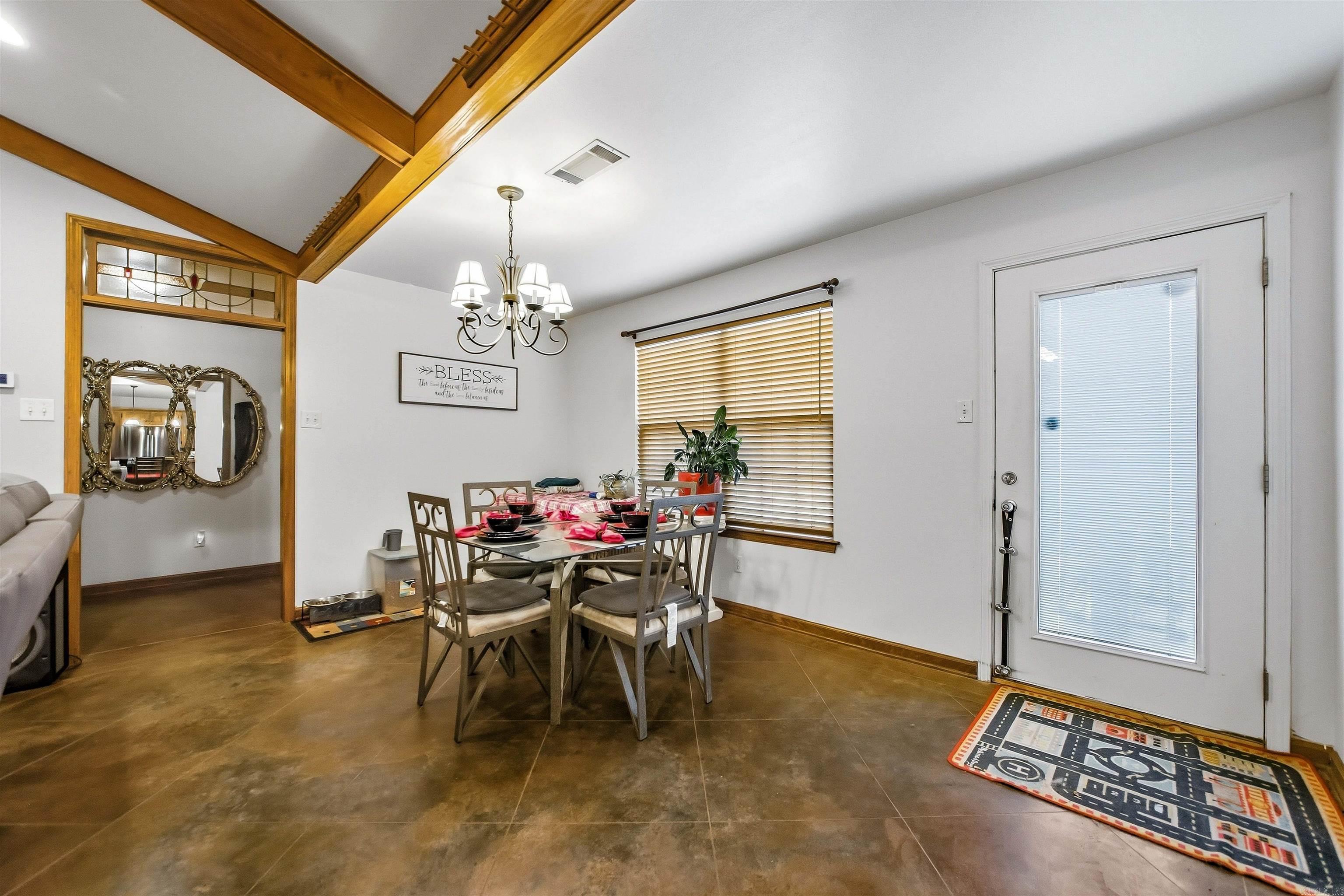 6720 Foxrun East End  Mabelvale, AR
