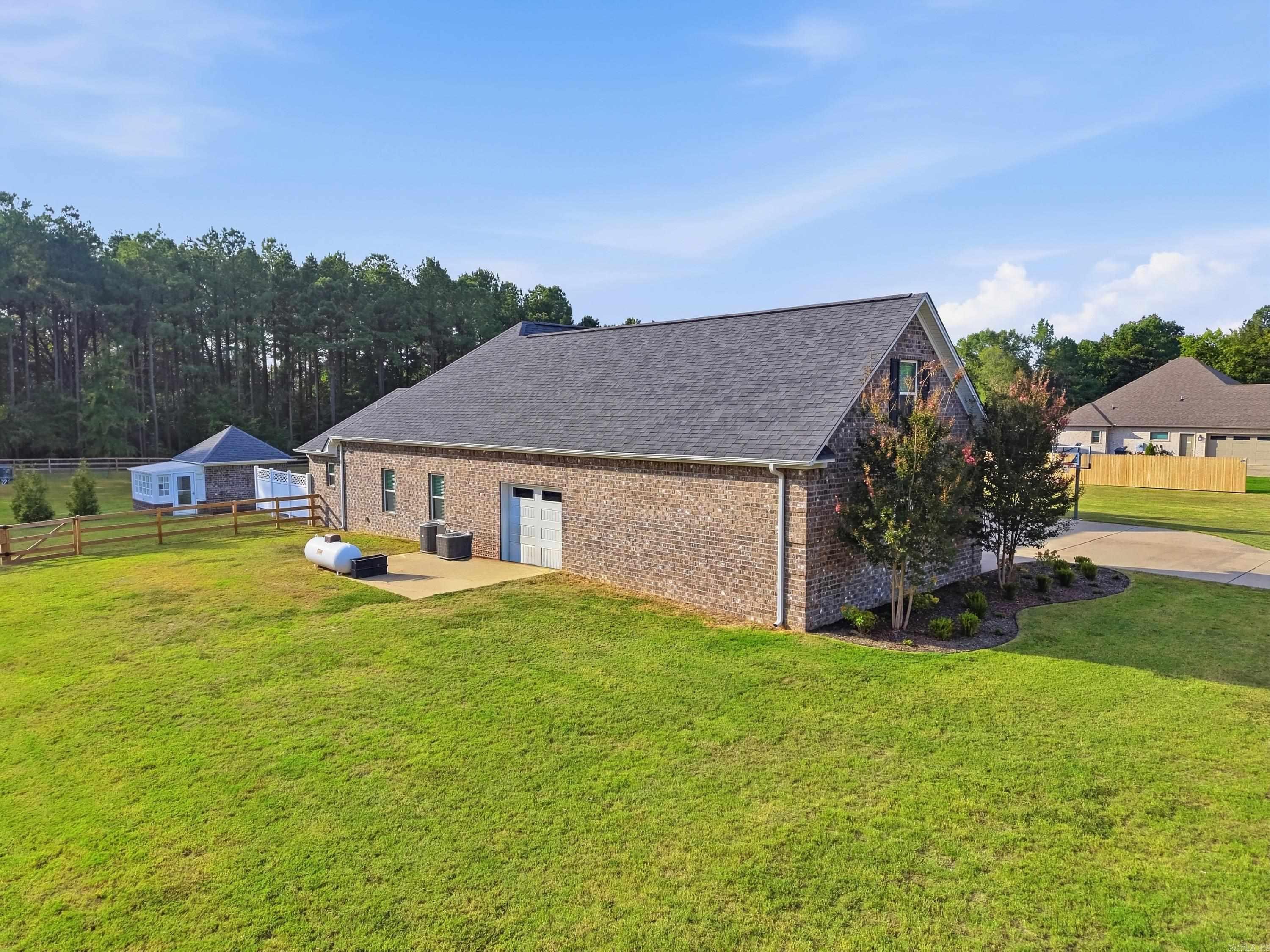 104 Paiger Lane Greenbrier, AR 72058
