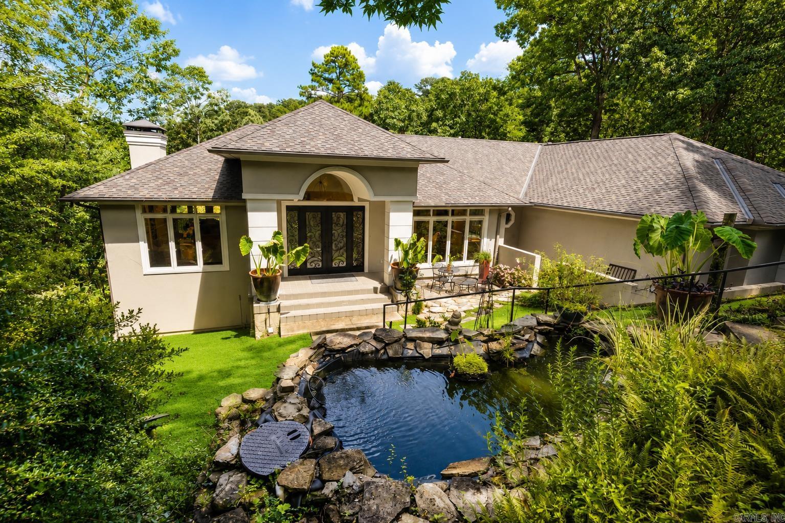 15 Ridgeview Court Little Rock, AR 72227