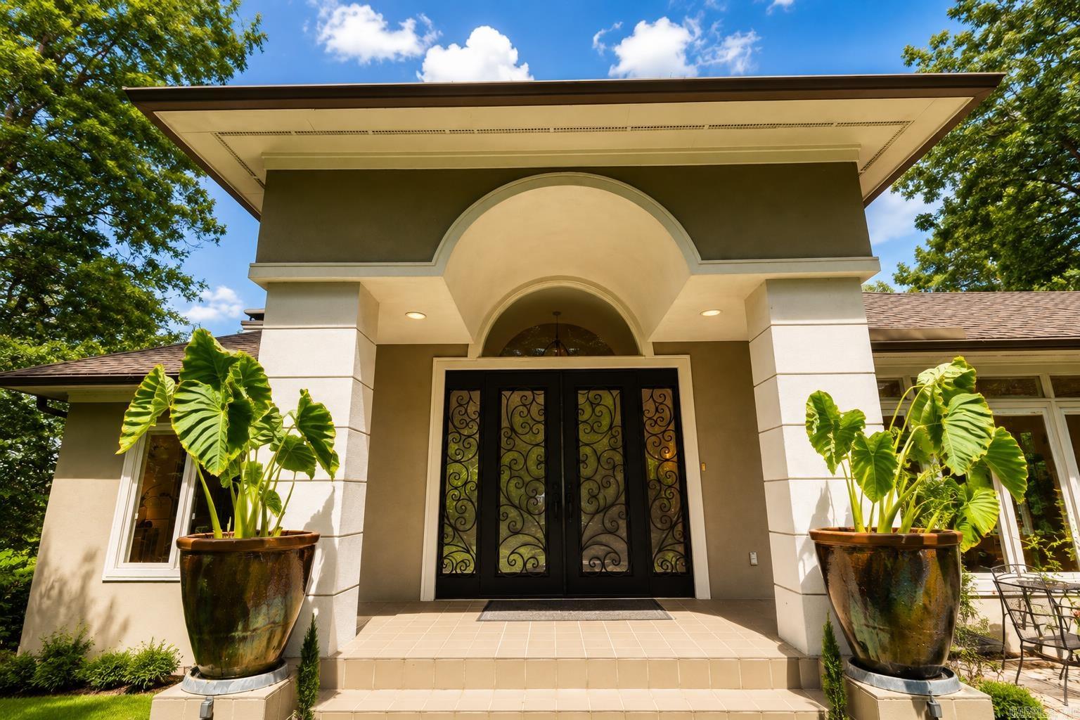 15 Ridgeview Court Little Rock, AR 72227