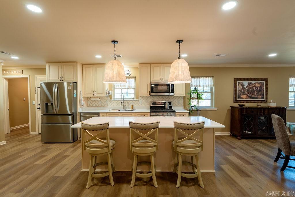 205 Clubhouse Dr. — photo 2