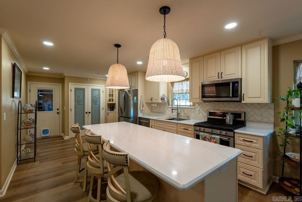 205 Clubhouse Dr. — photo 3