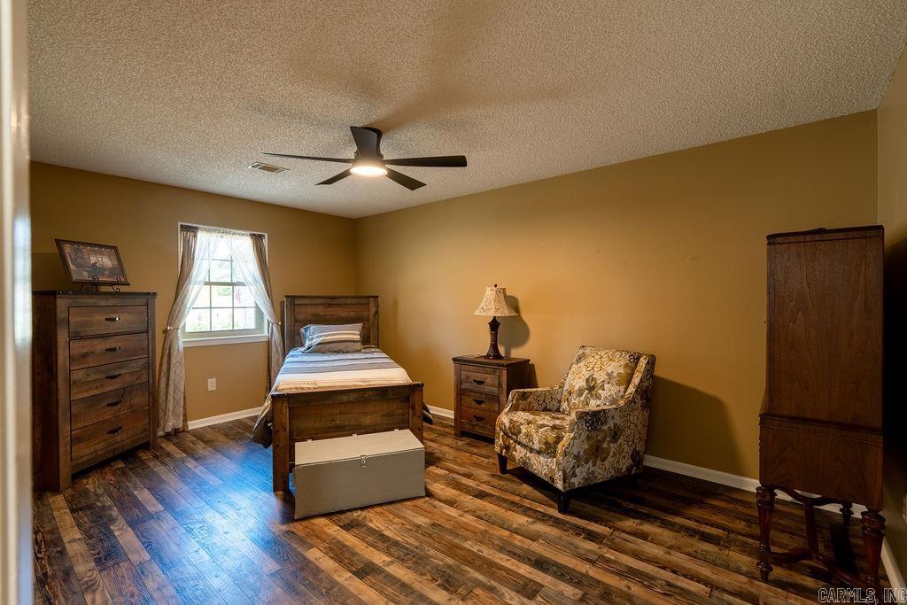 205 Clubhouse Dr.  Bald Knob, AR