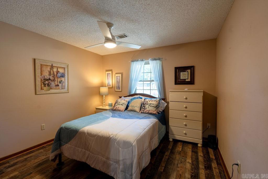 205 Clubhouse Dr.  Bald Knob, AR