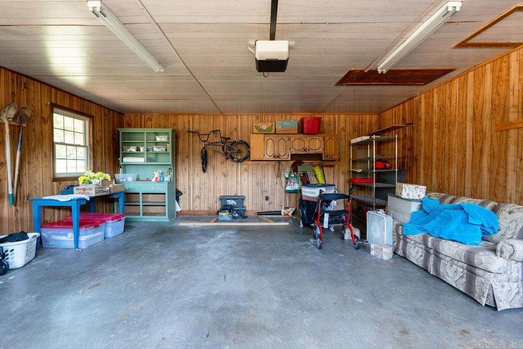 205 Clubhouse Dr.  Bald Knob, AR