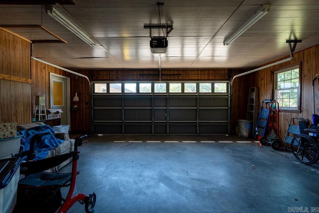 205 Clubhouse Dr.  Bald Knob, AR
