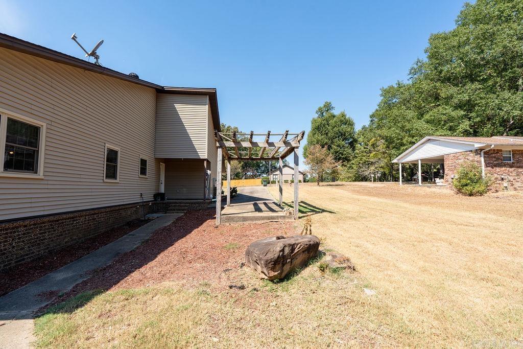 205 Clubhouse Dr.  Bald Knob, AR