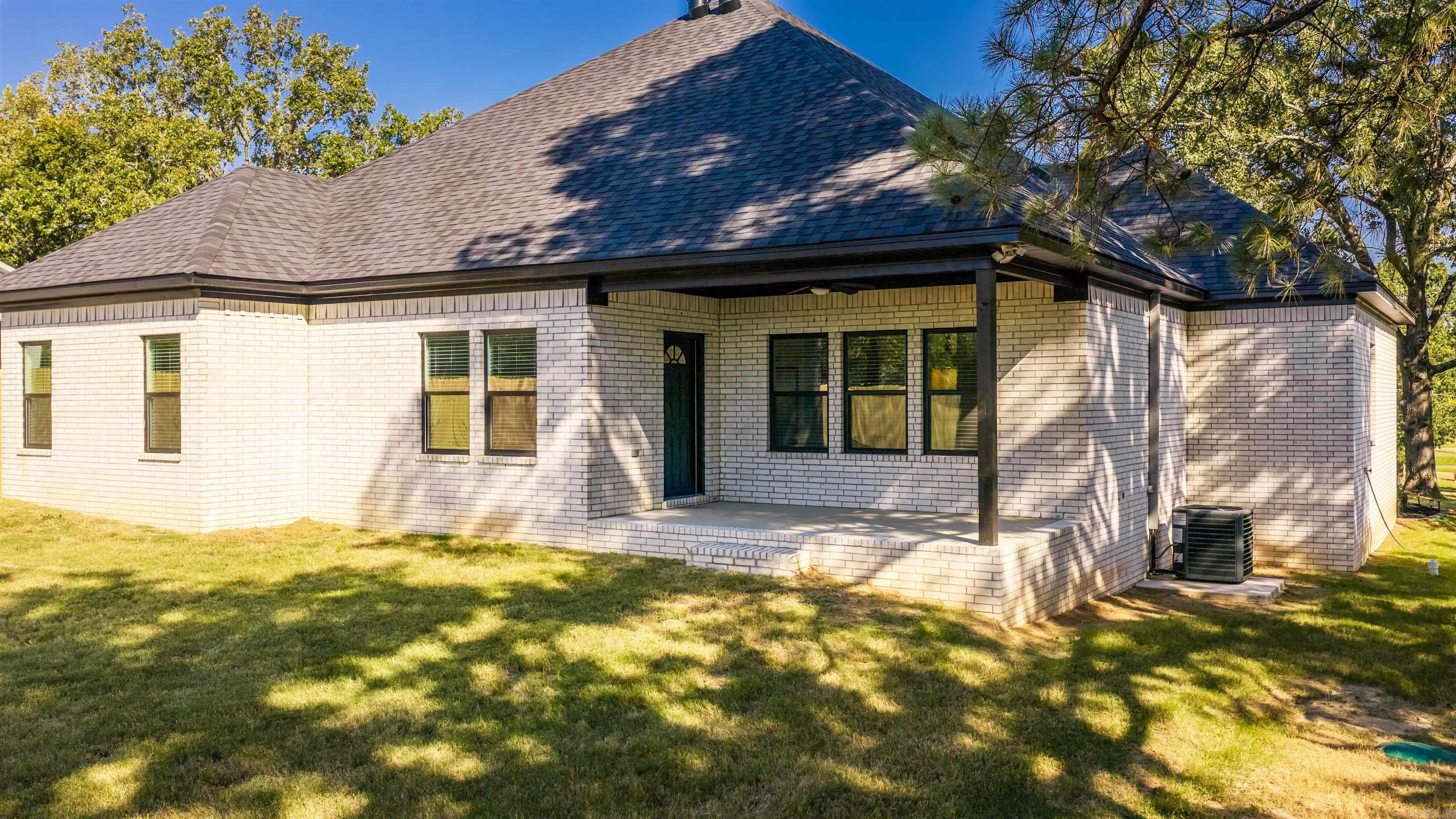 1304 E Maryland  Sherwood, AR
