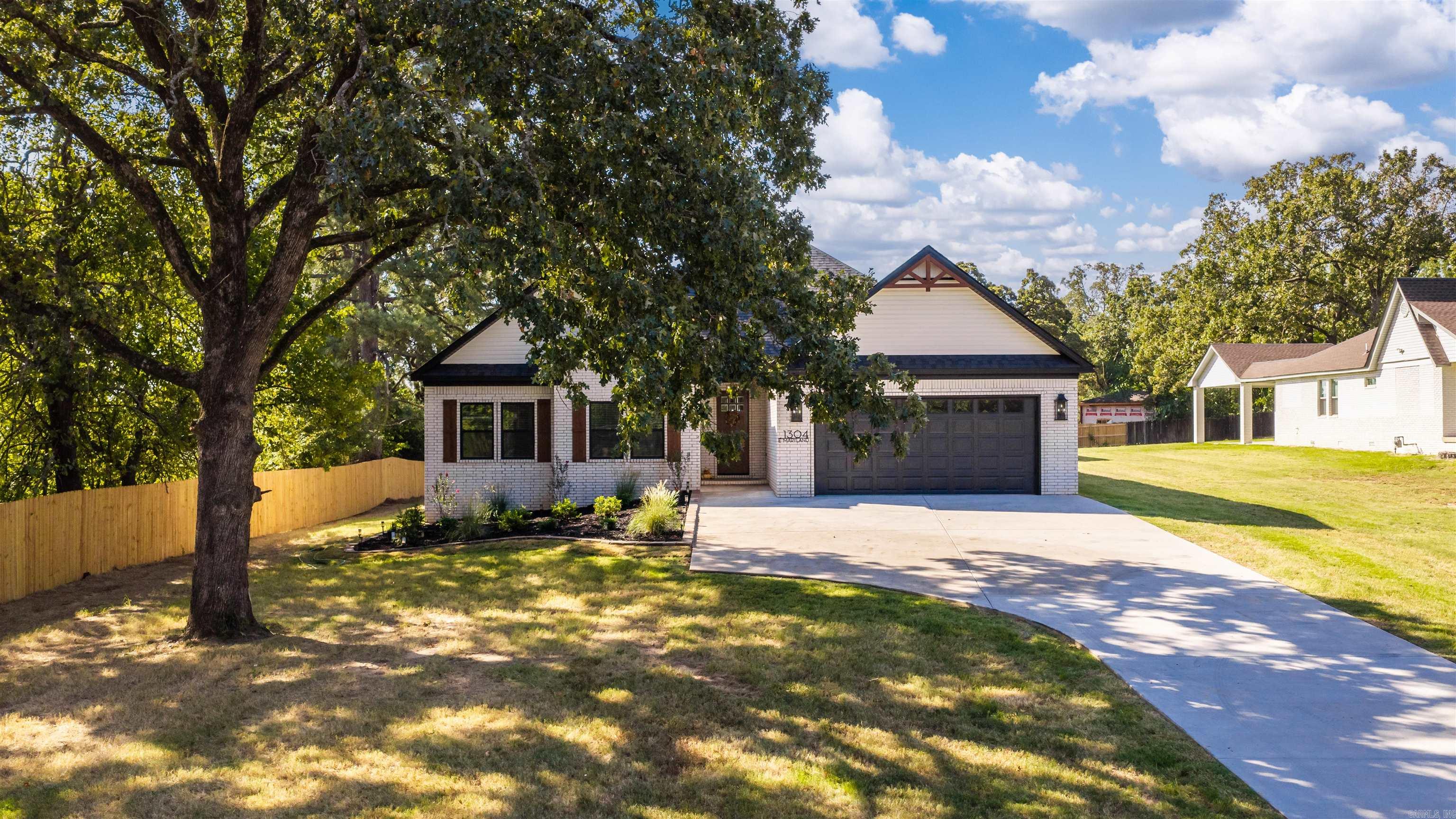 1304 E Maryland  Sherwood, AR