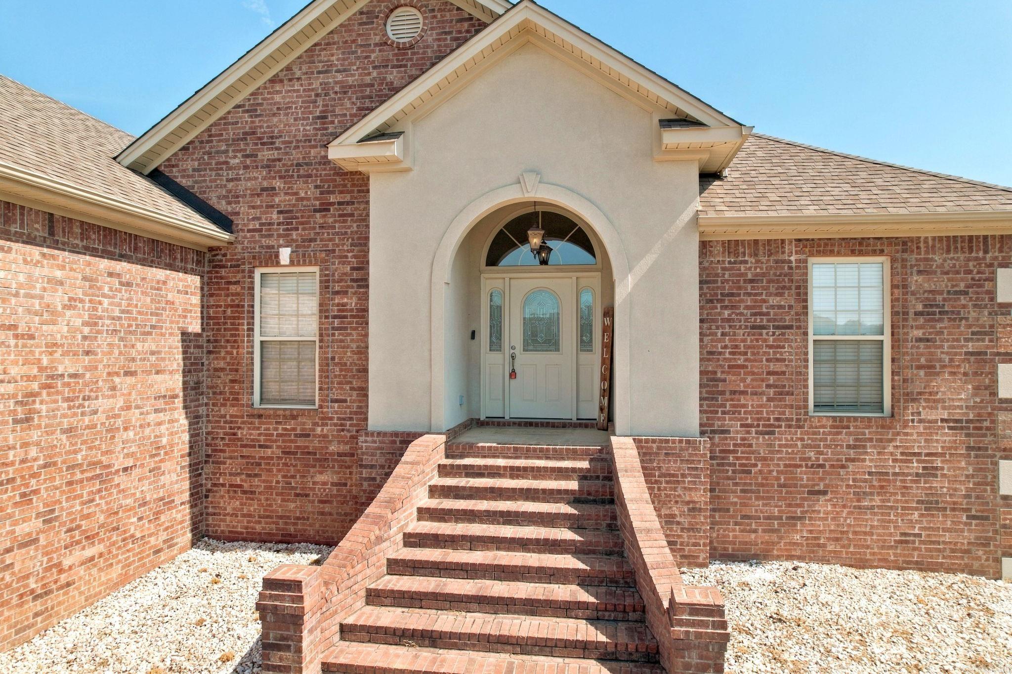 1605 Lost Creek Drive — photo 4