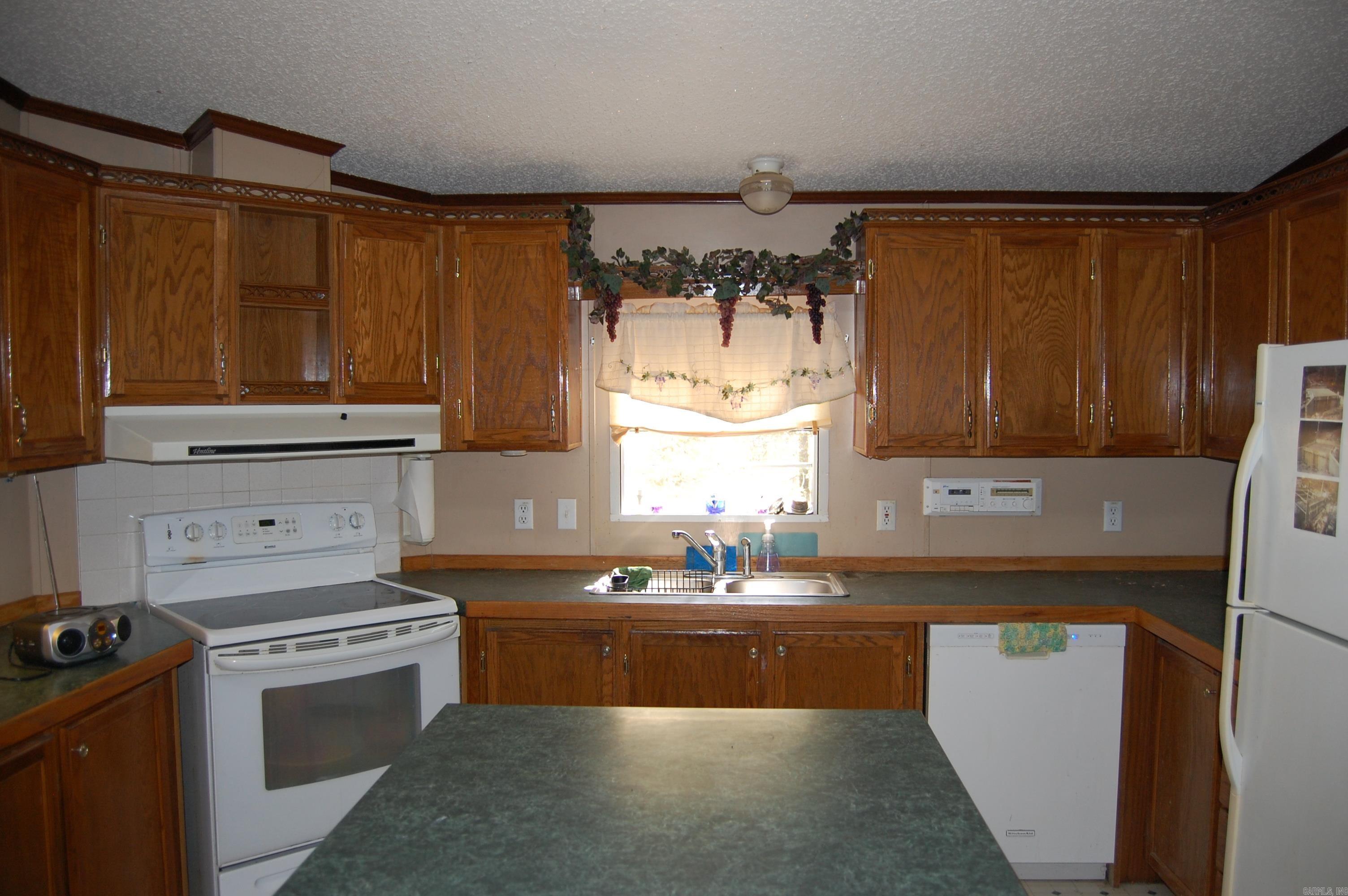 1145 Cedar Creek  Hot Springs, AR