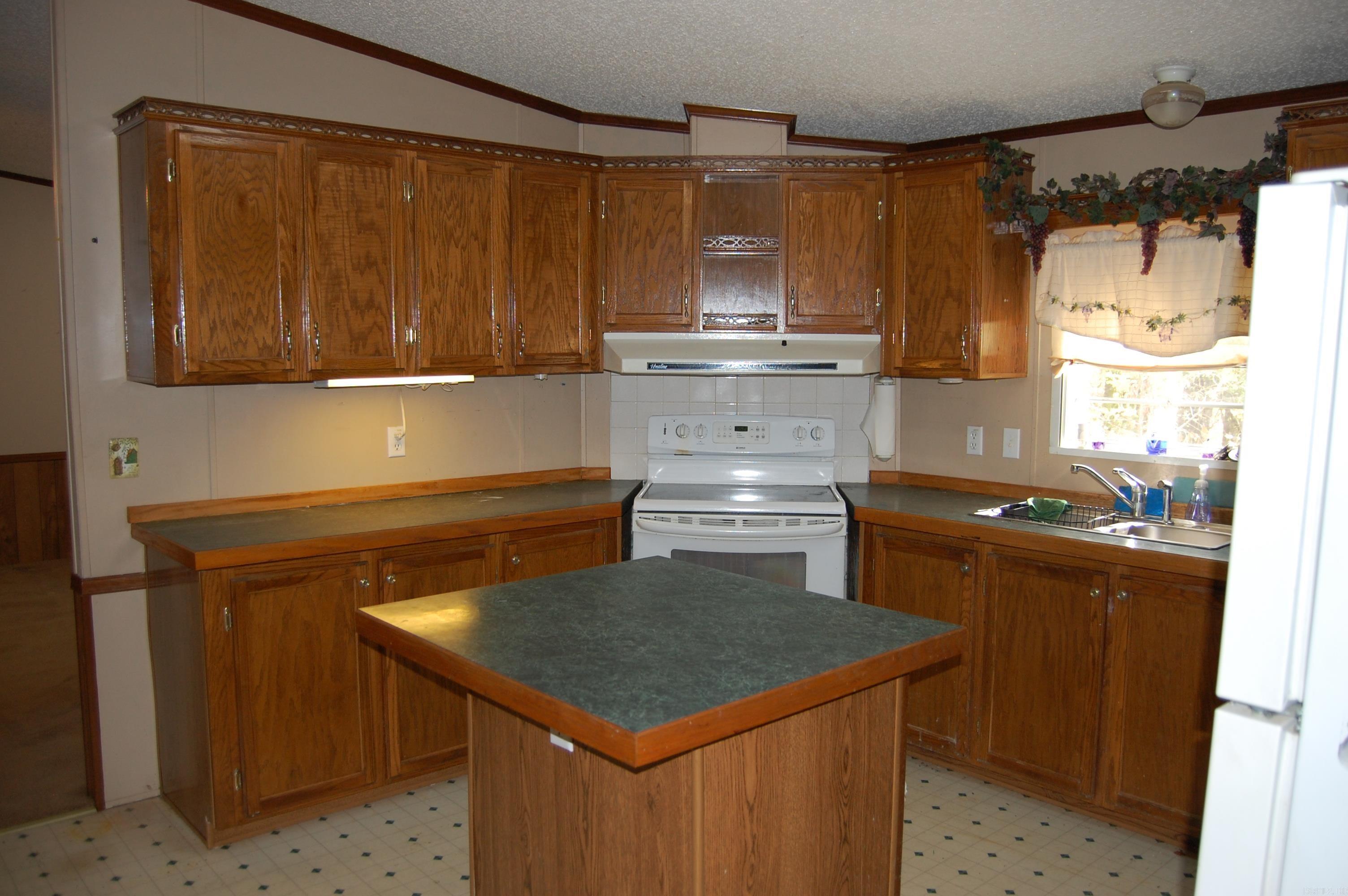 1145 Cedar Creek  Hot Springs, AR