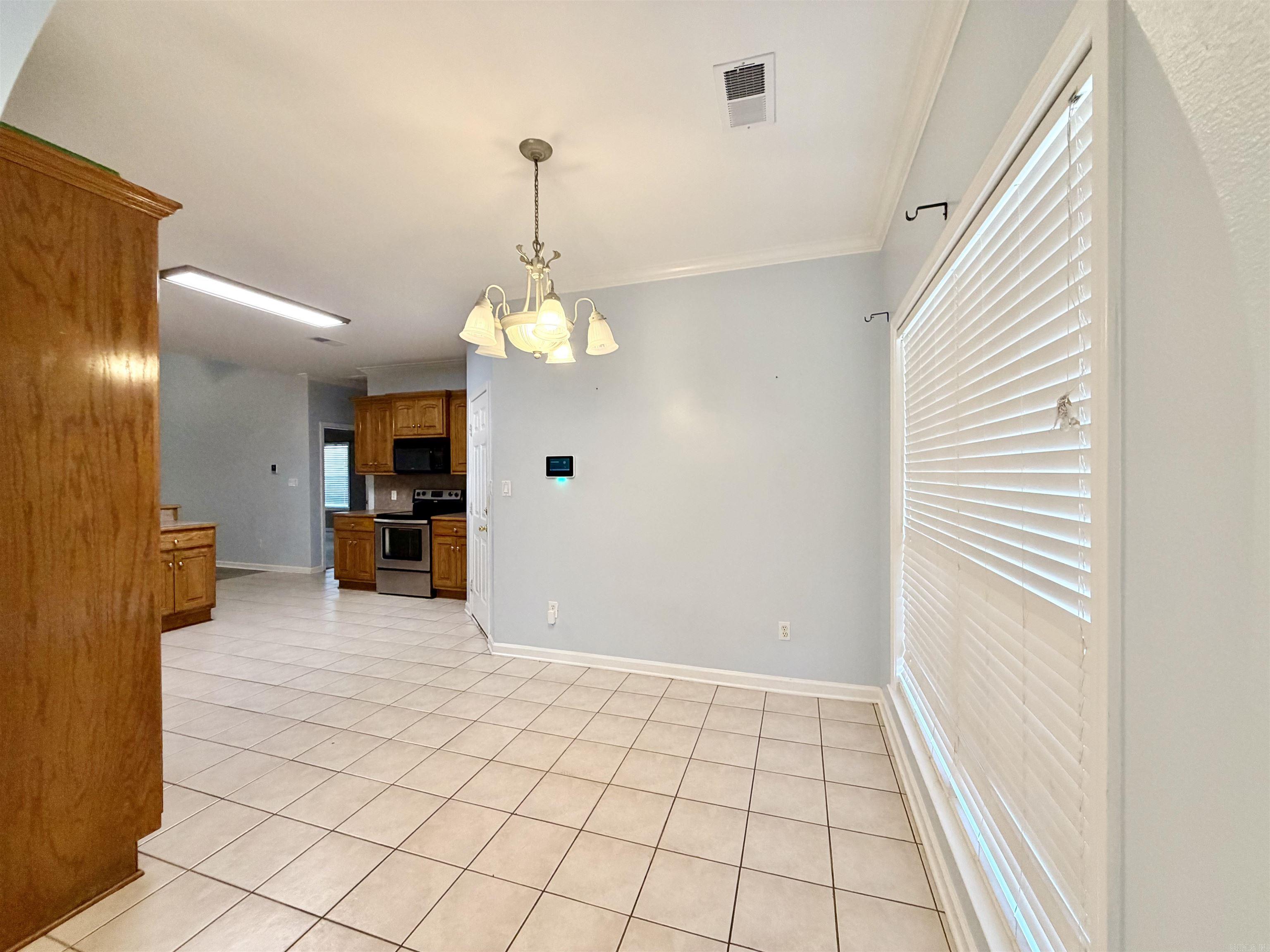 907 W Palm  Lonoke, AR