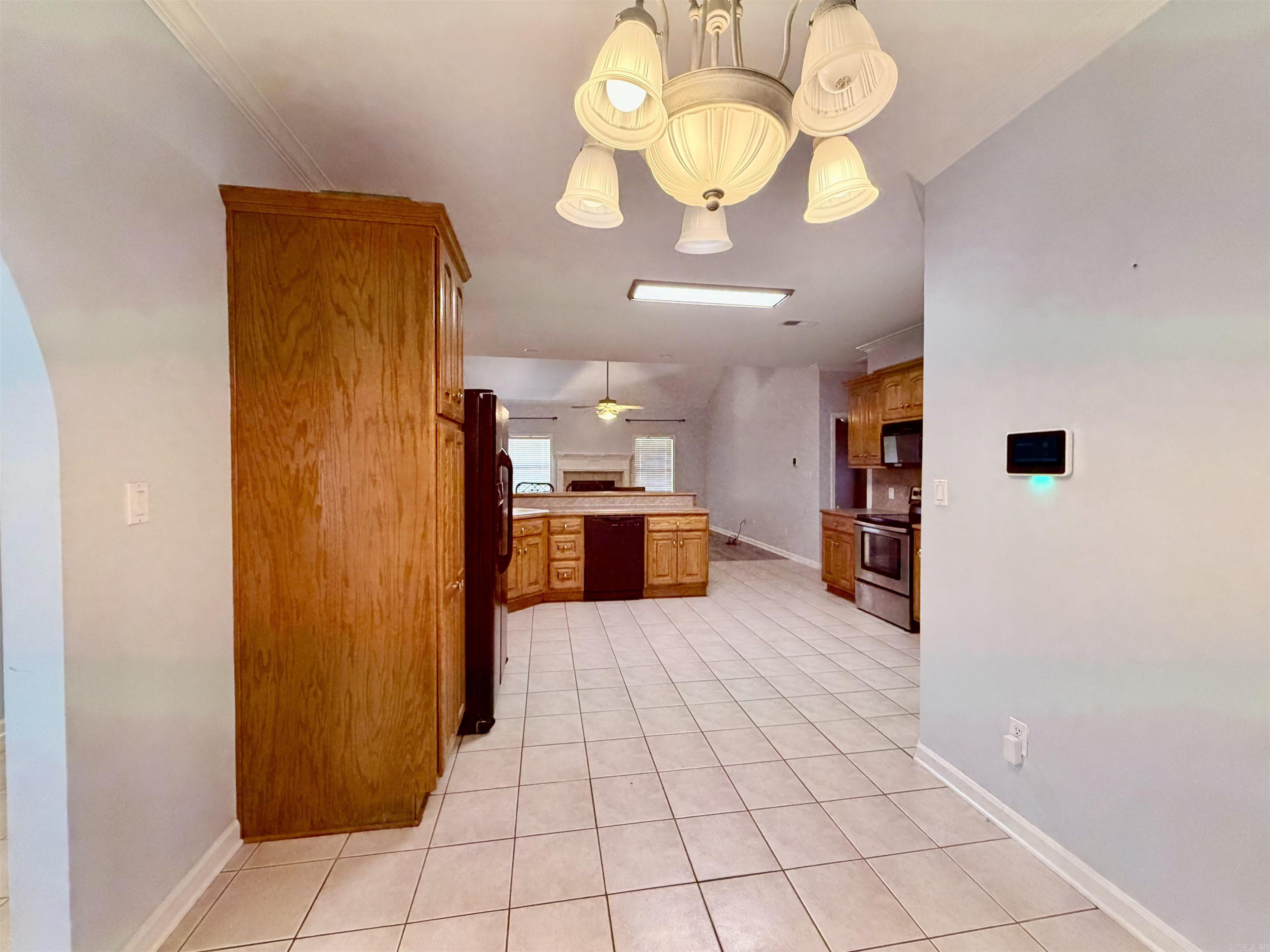 907 W Palm  Lonoke, AR