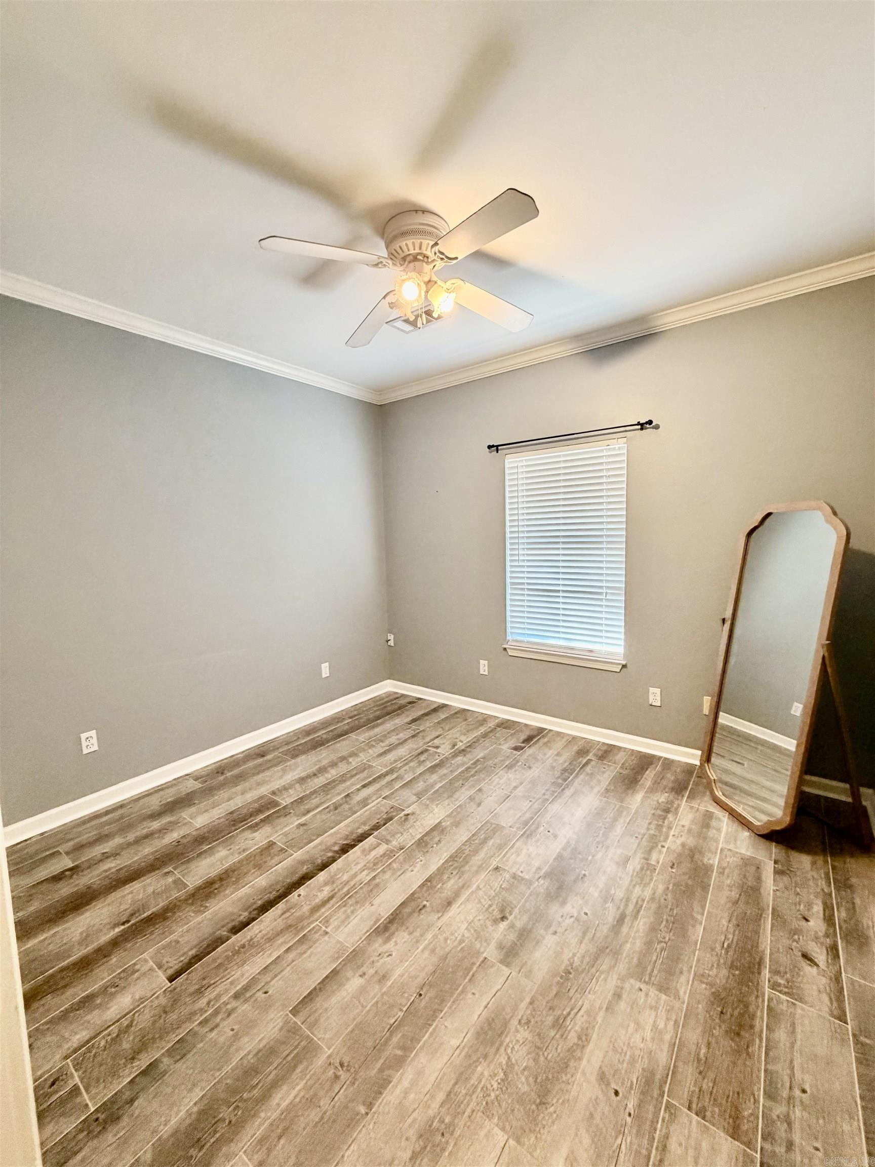 907 W Palm  Lonoke, AR