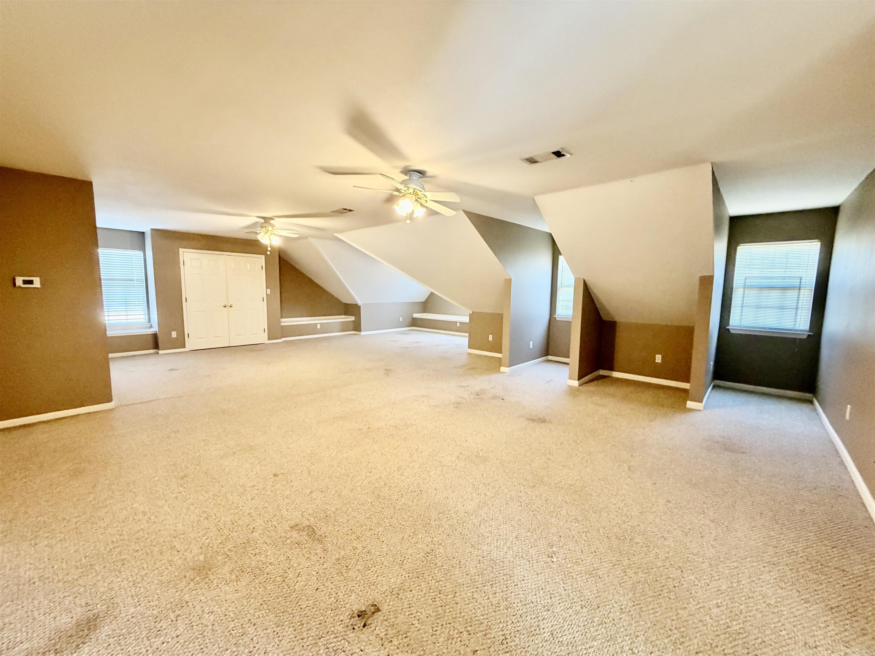 907 W Palm  Lonoke, AR