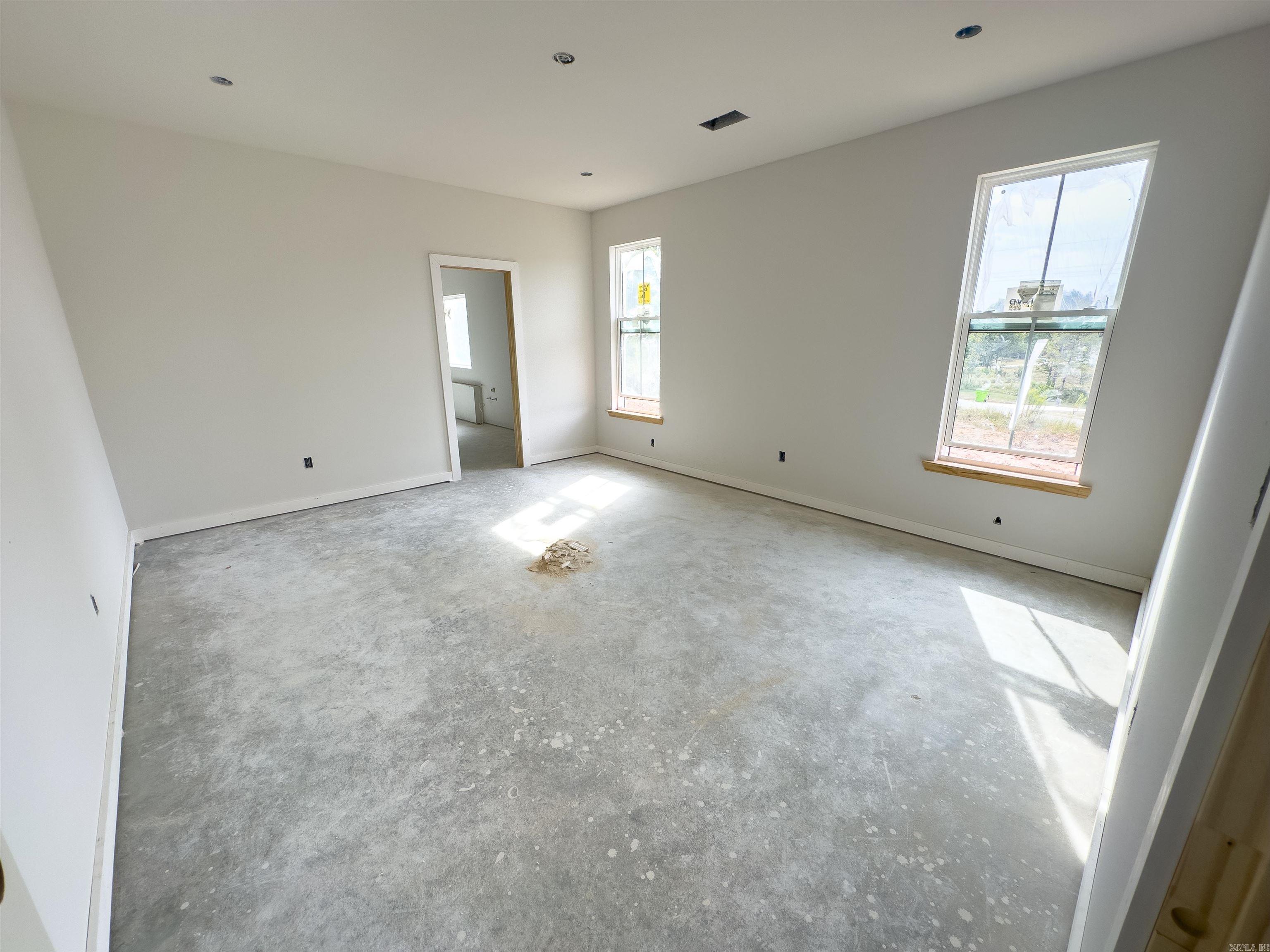 1049 Creekwood Cir Bauxite, AR 72011