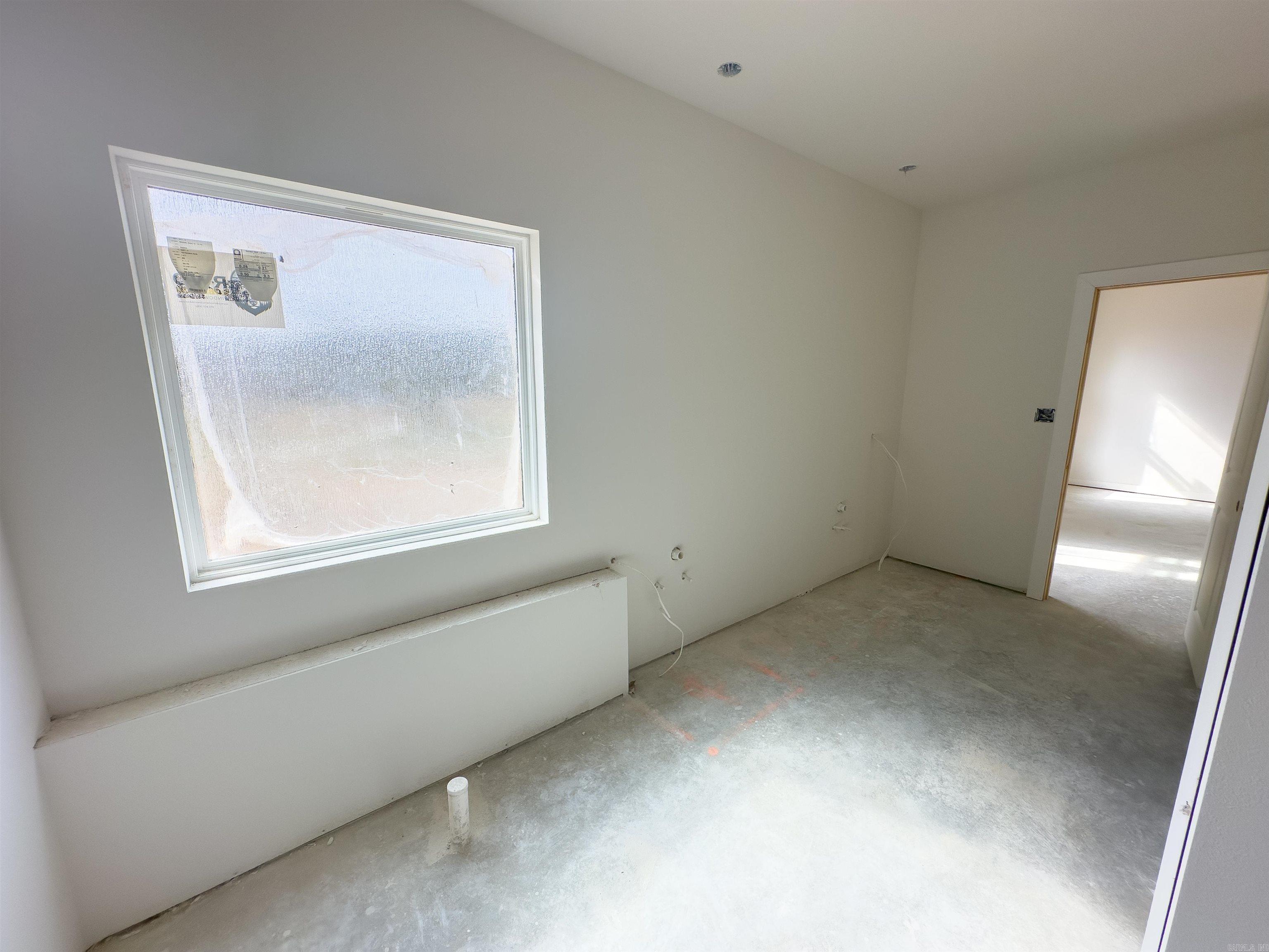 1049 Creekwood Cir Bauxite, AR 72011