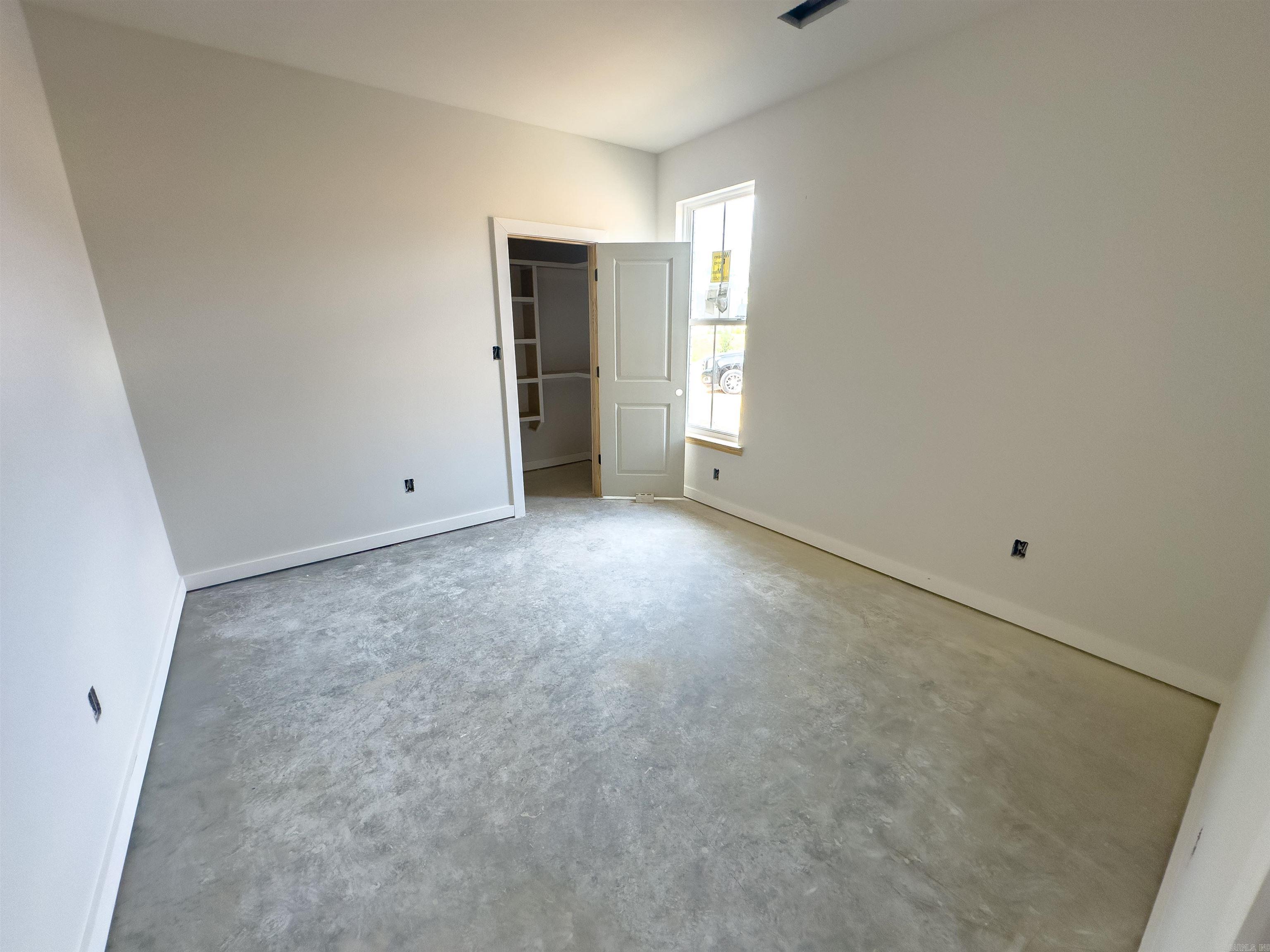 1049 Creekwood Cir Bauxite, AR 72011