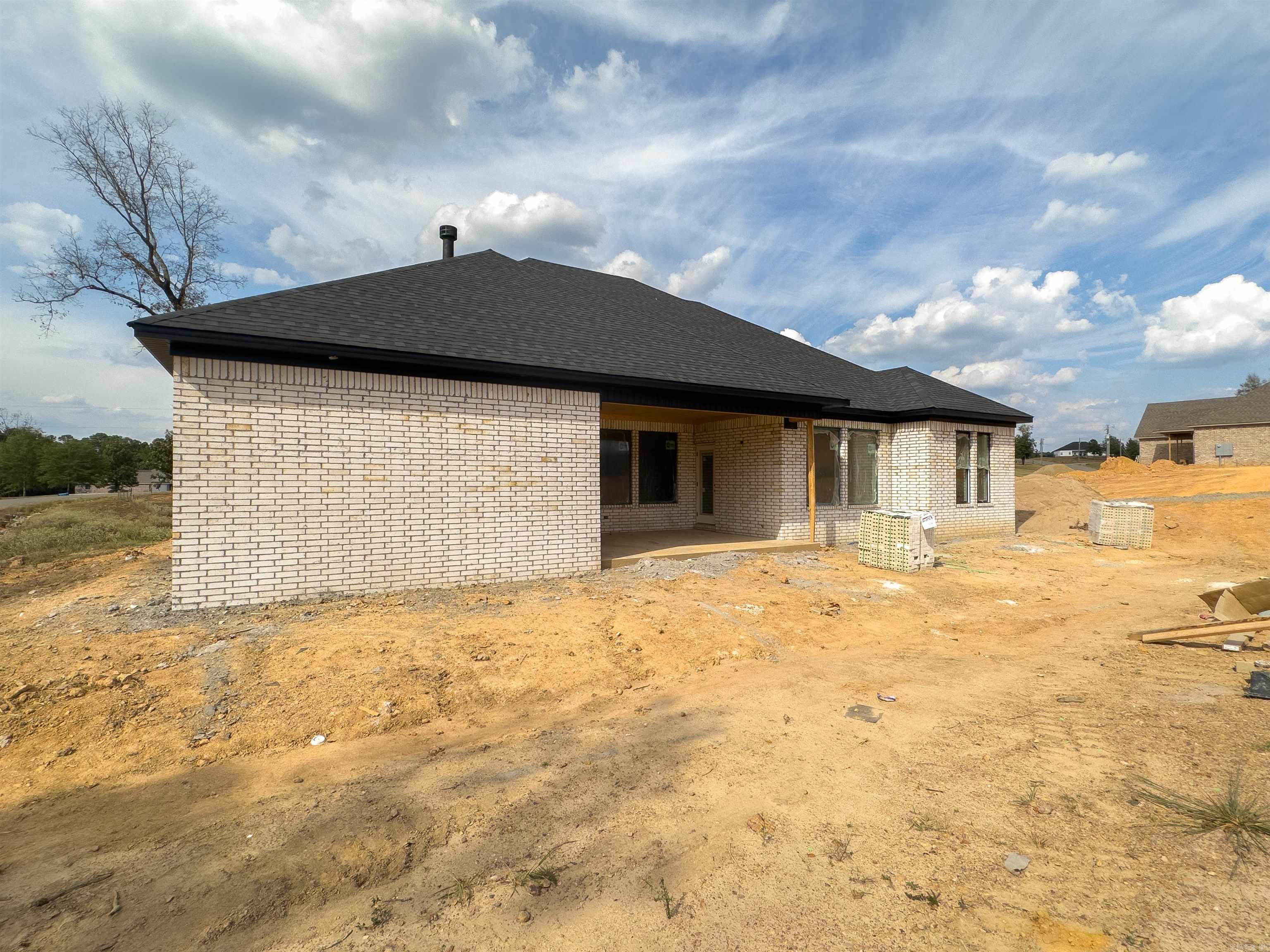 1049 Creekwood Cir Bauxite, AR 72011