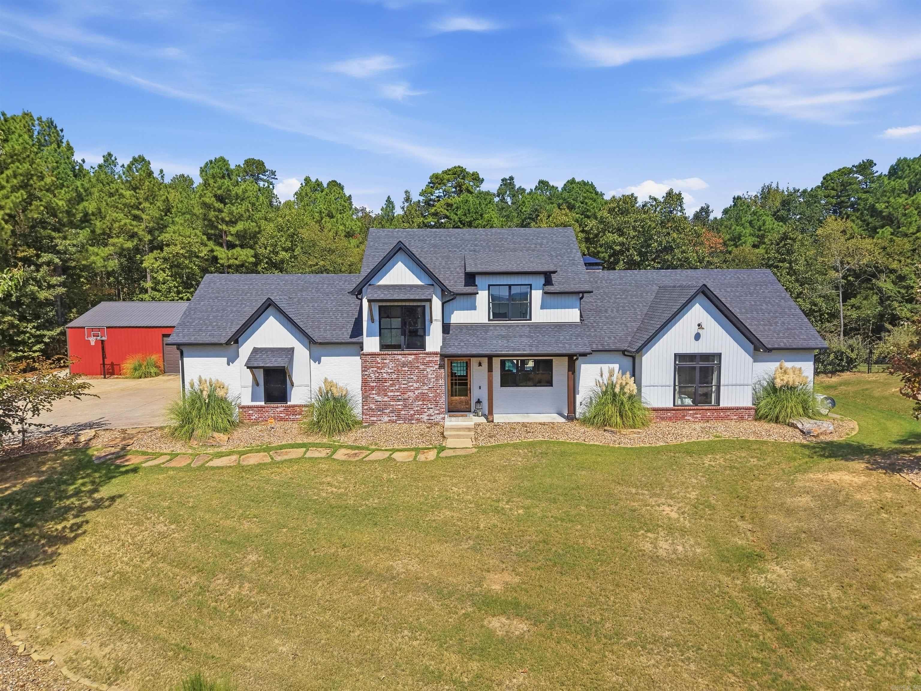 1520 Midland Road Alexander, AR 72002