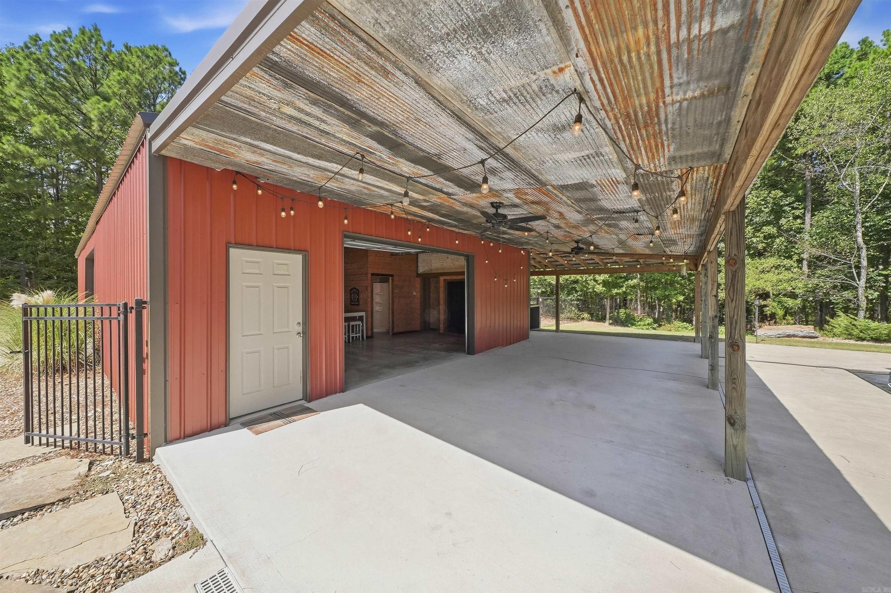 1520 Midland Road Alexander, AR 72002