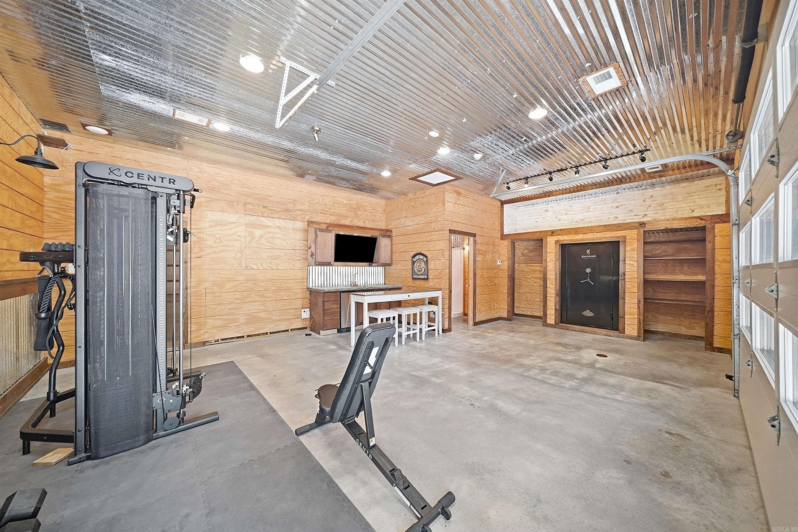 1520 Midland Road Alexander, AR 72002