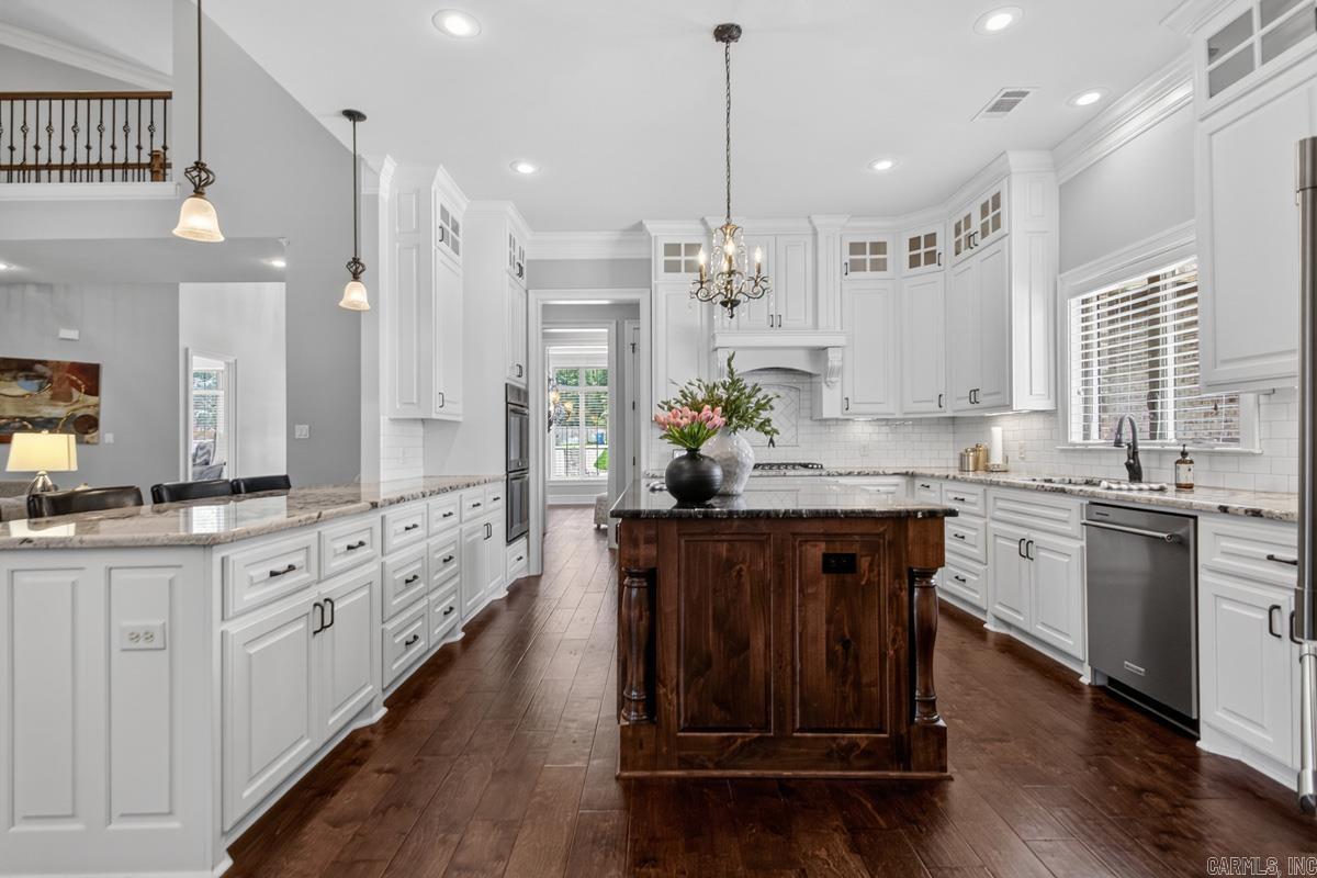 7034 Westshore Avenue Benton, AR 72019