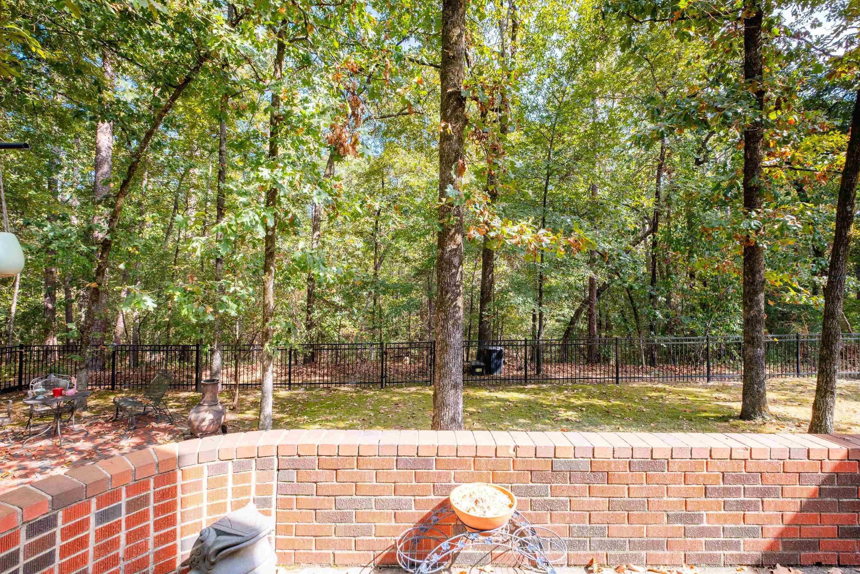 23 Aberdeen Dr  Little Rock, AR