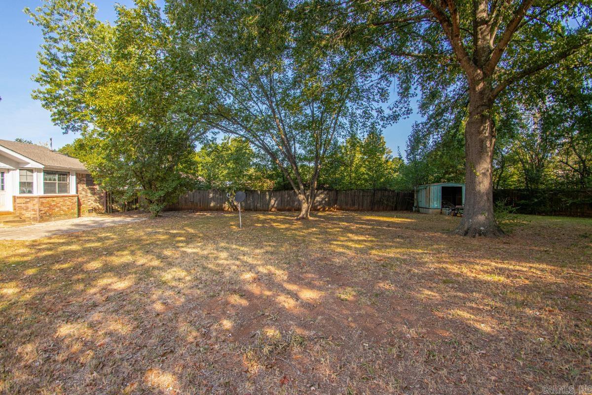 1806 MADDEN.  Jacksonville, AR