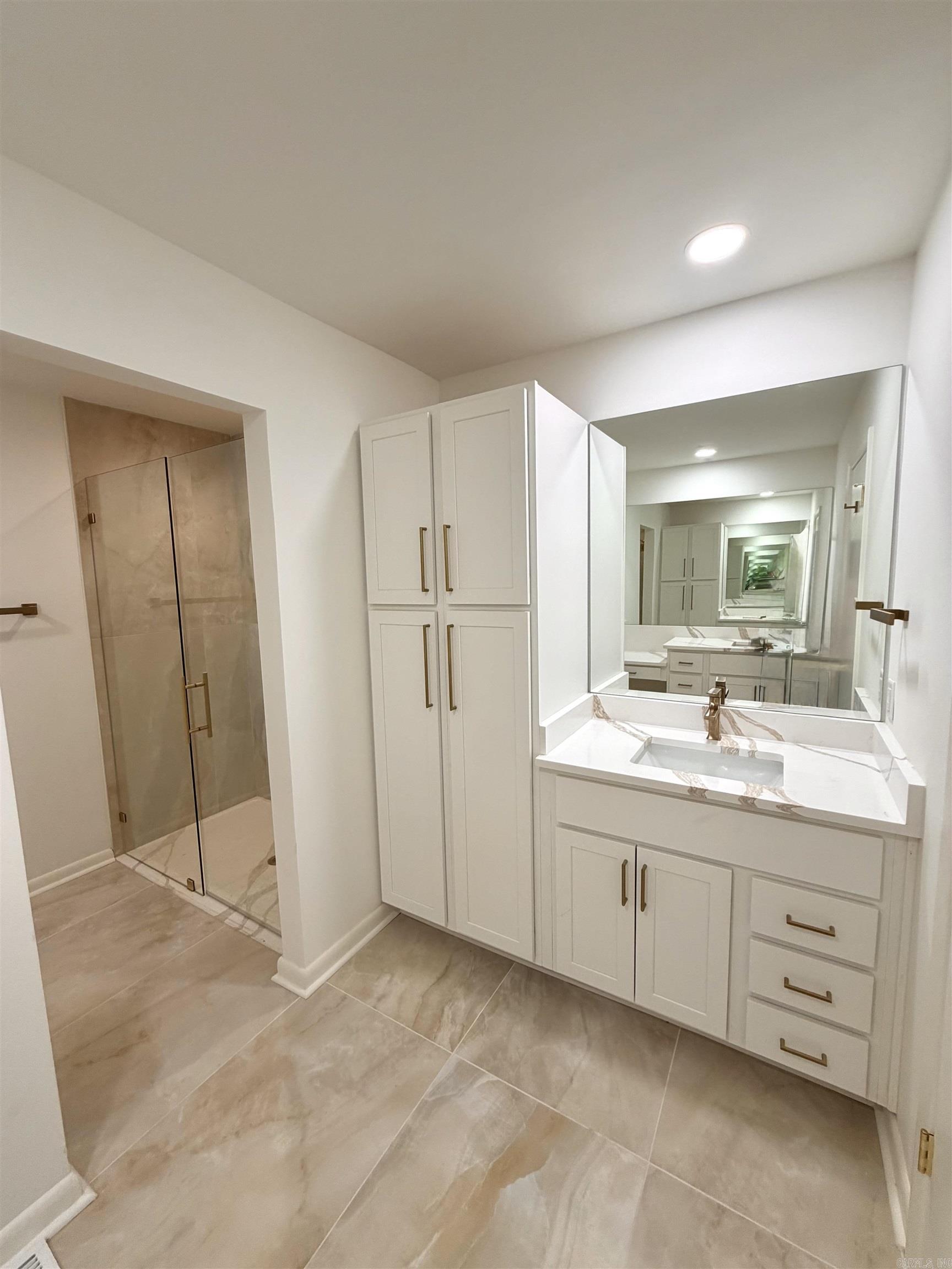 4804 N Locust  North Little Rock, AR