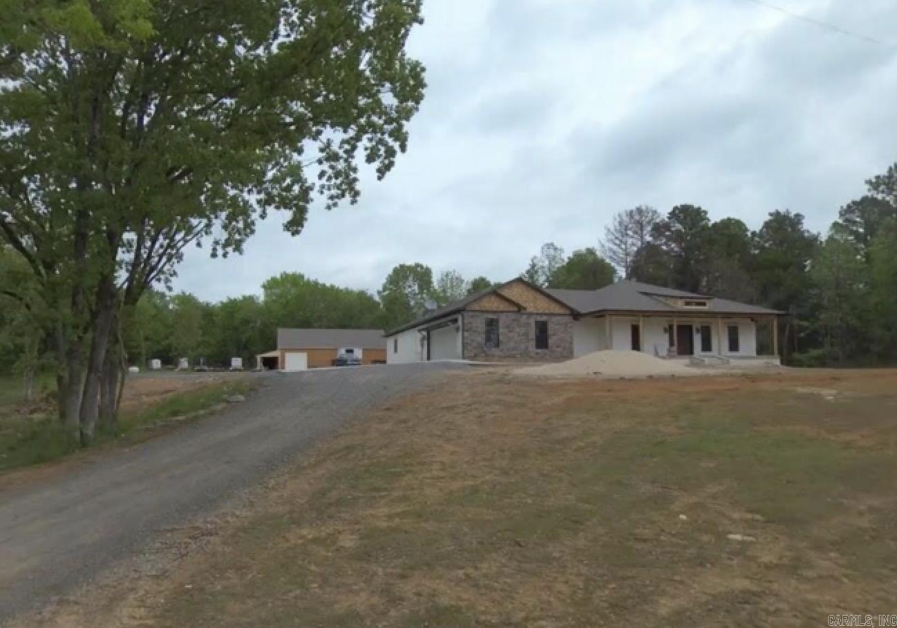1030 Cadron Settlement Ln Conway, AR 72034