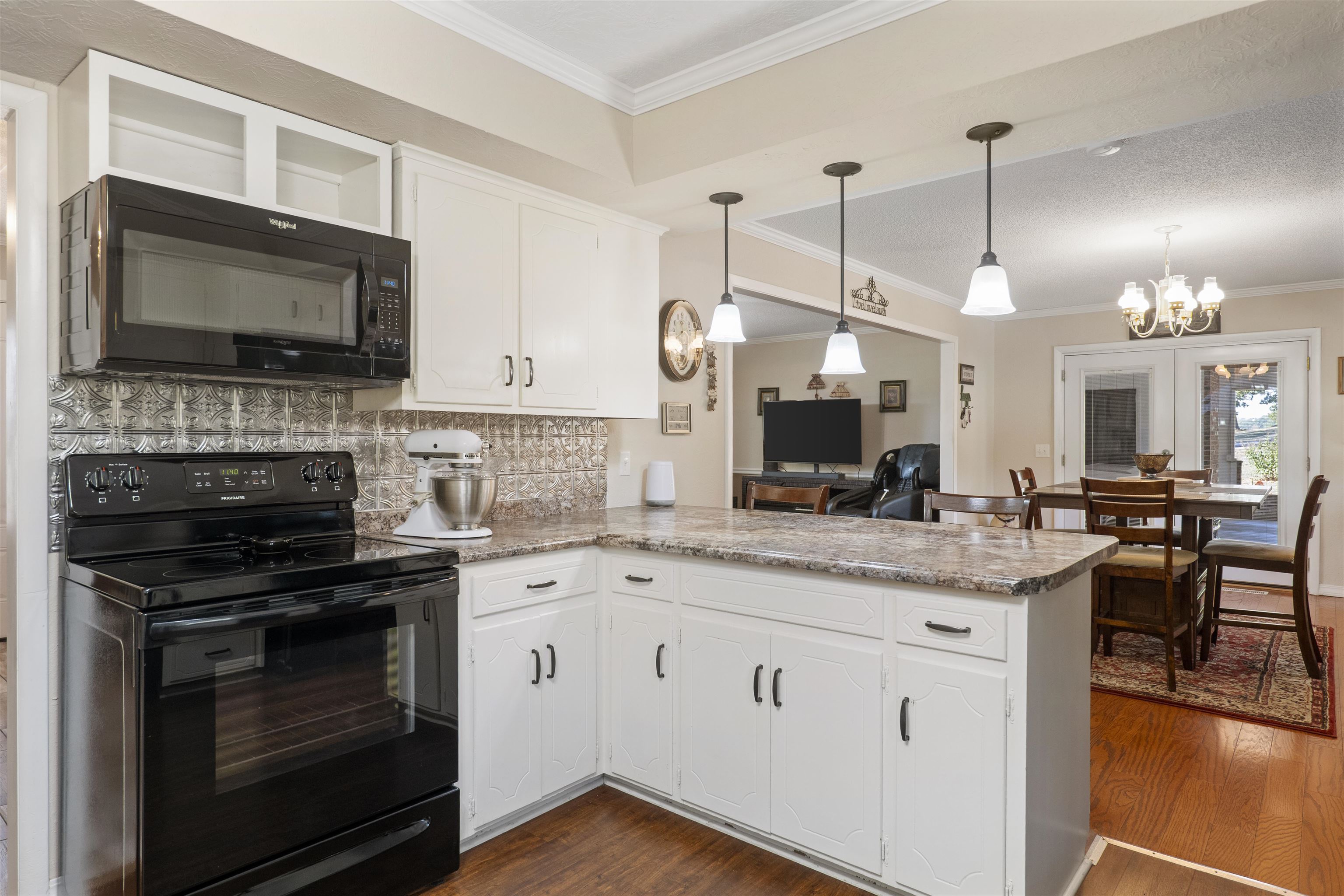 1586 Highway 62/412 East  Salem, AR