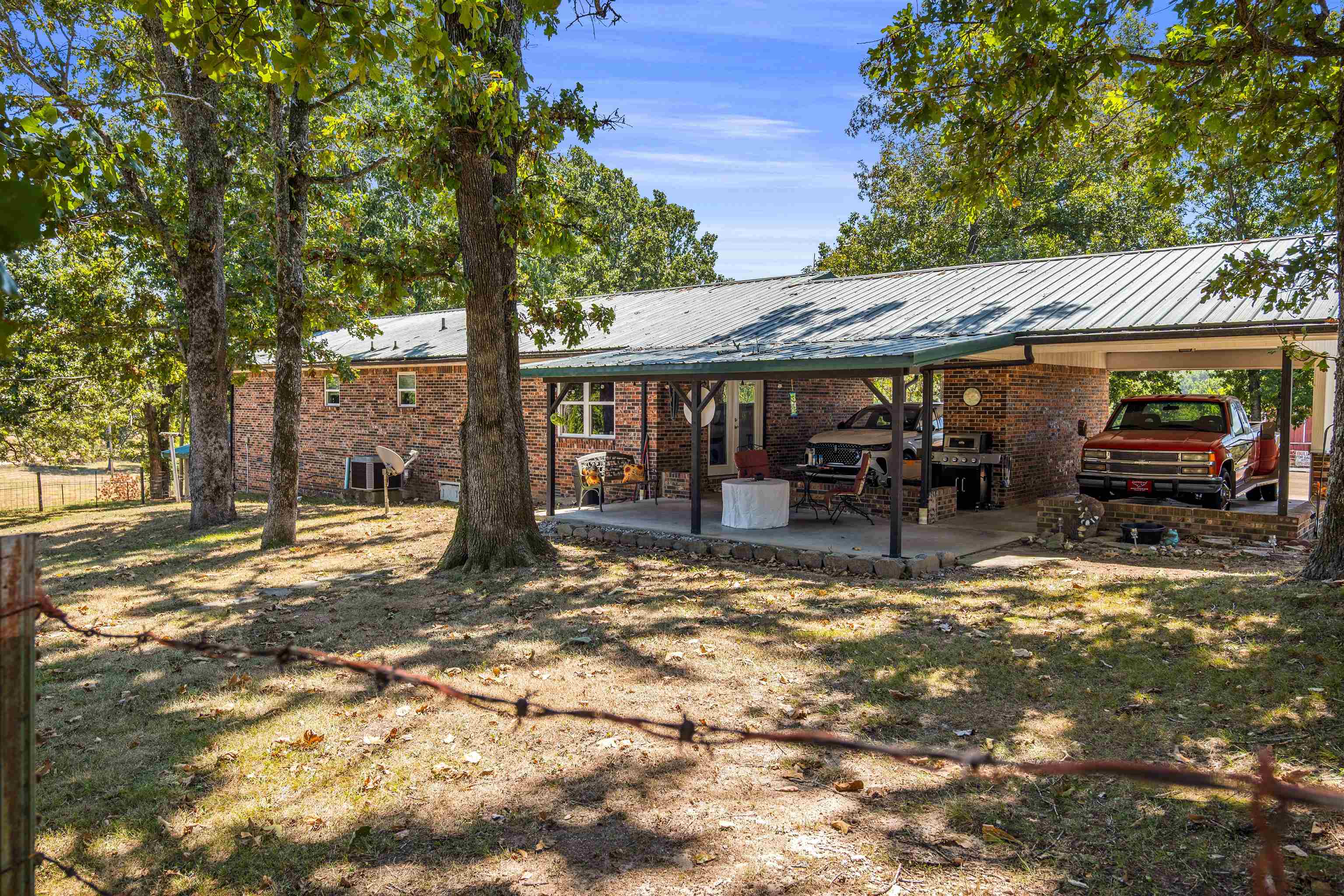 1586 Highway 62/412 East  Salem, AR