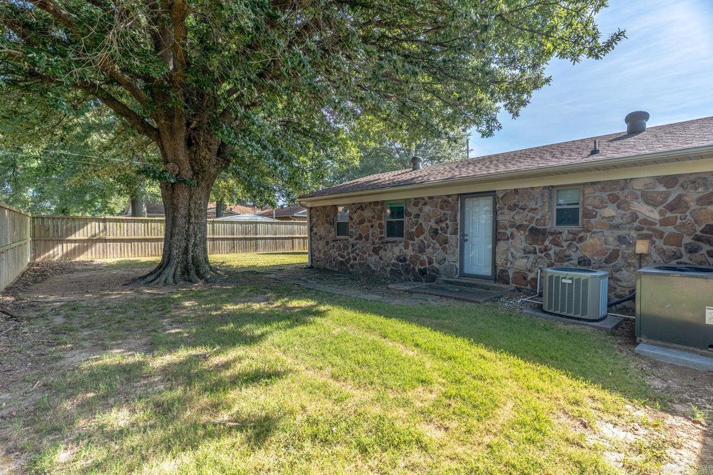 398 E Barry St  Wynne, AR