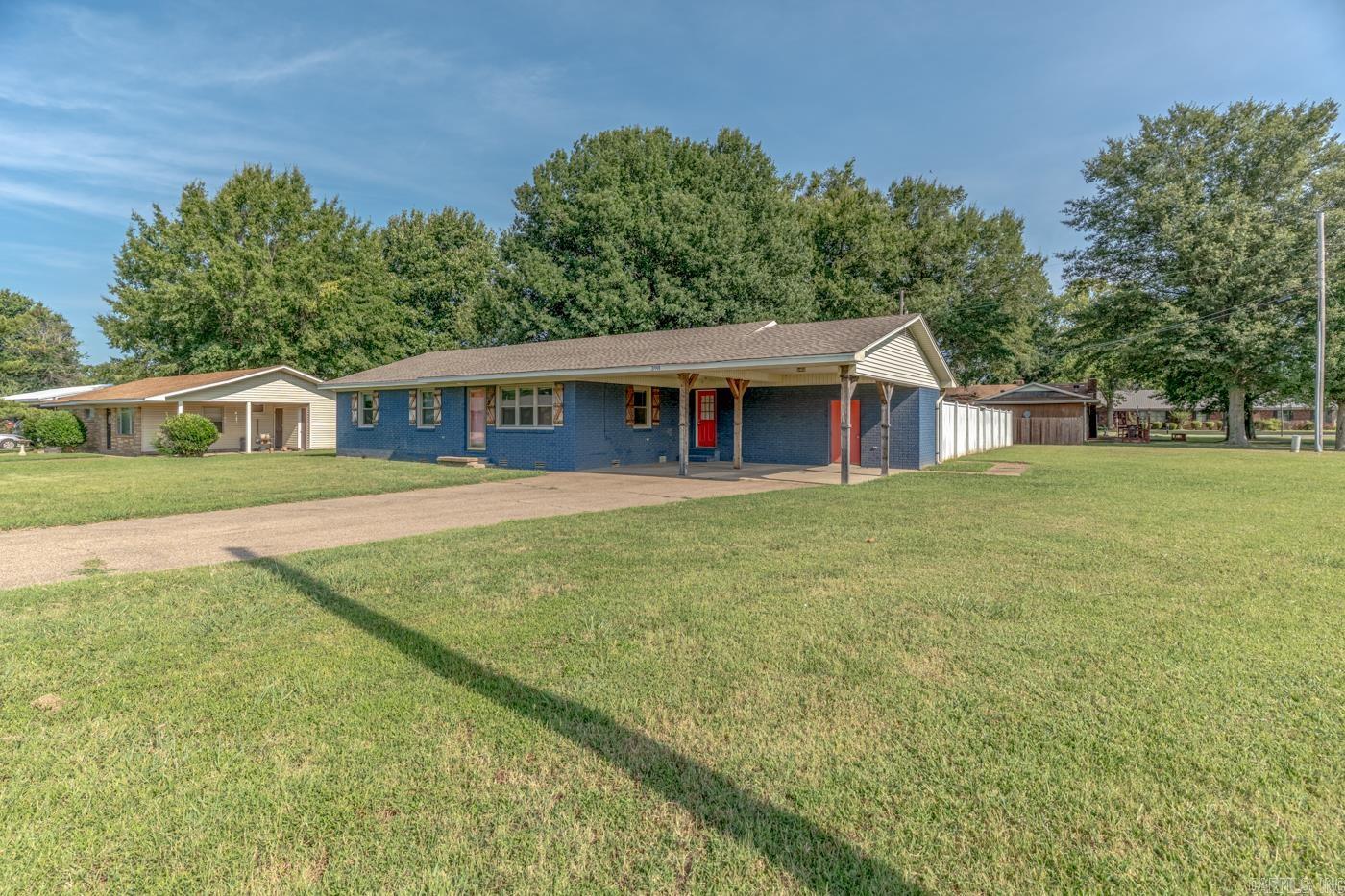 398 E Barry St  Wynne, AR