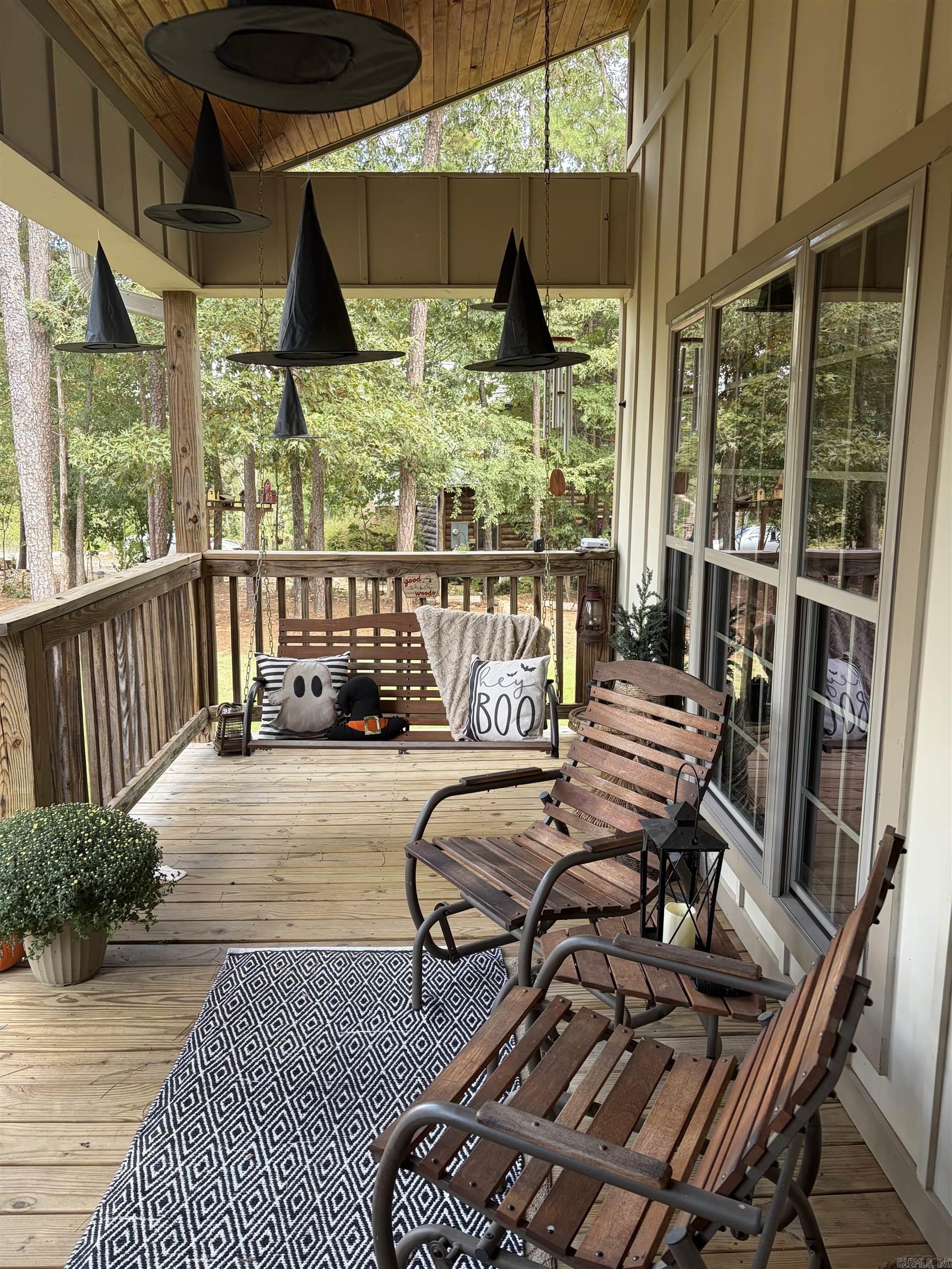 17 Dianes  Heber Springs, AR