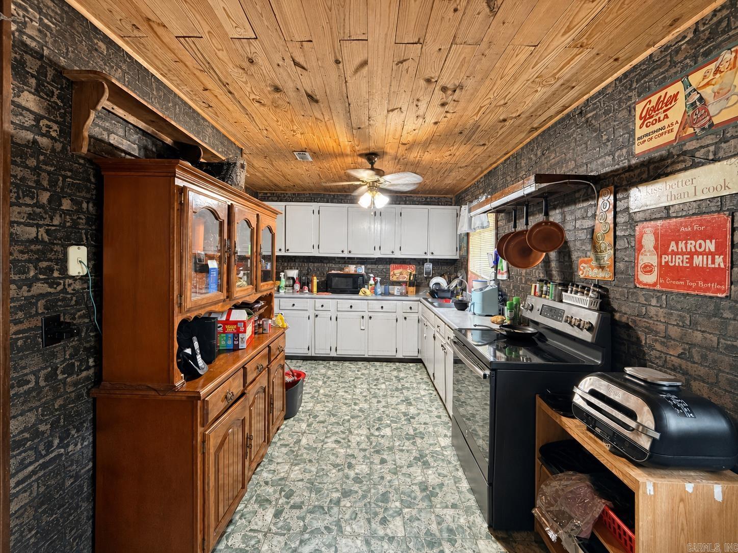659 Crosstrails Road  De Queen, AR