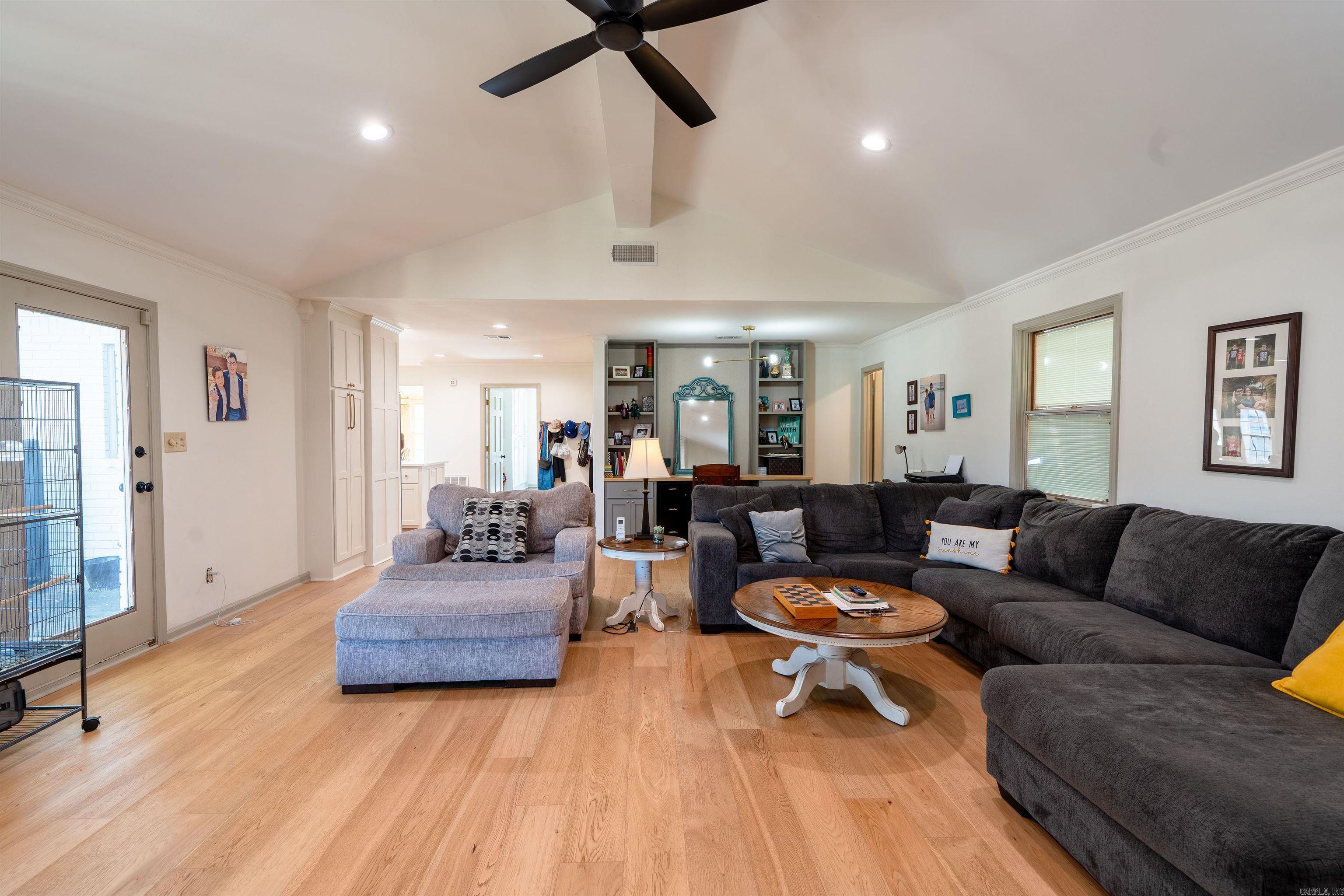 5 White Oak  Searcy, AR